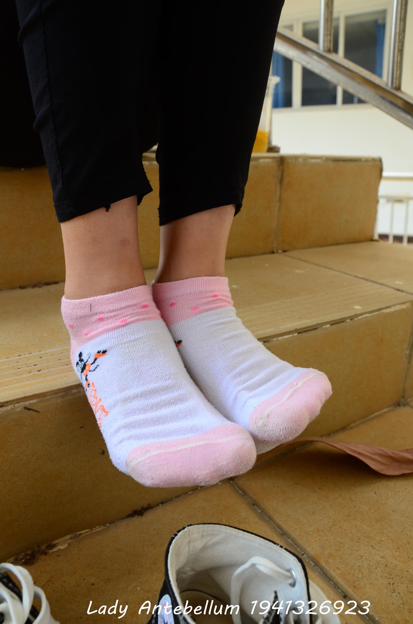 图片[28]-[战前女神] 美腿美足精品摄影套图 085 [79P] – 速更版-美库