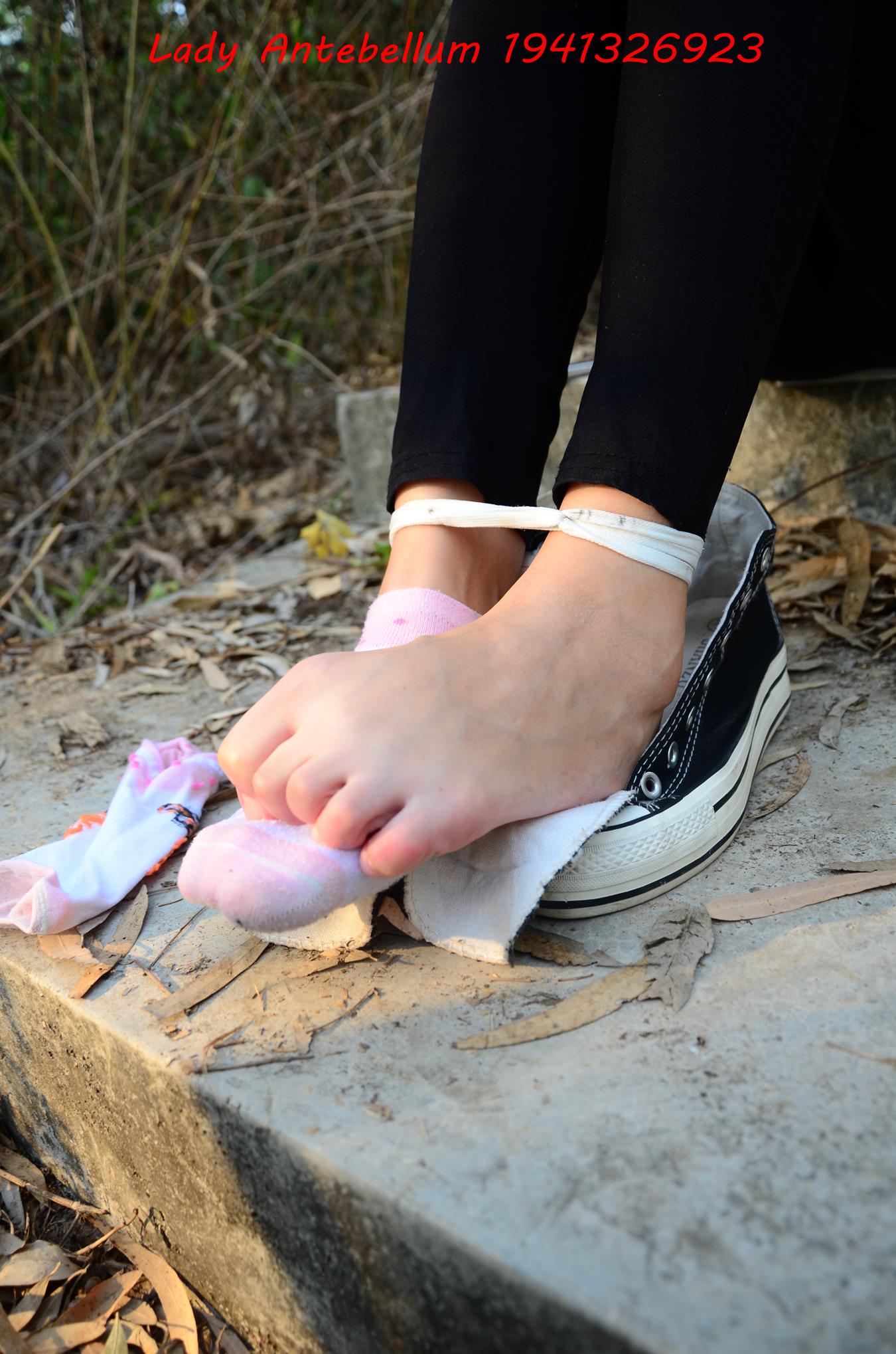 图片[27]-[战前女神] 美腿美足精品摄影套图 086 [92P] – 速更版-美库