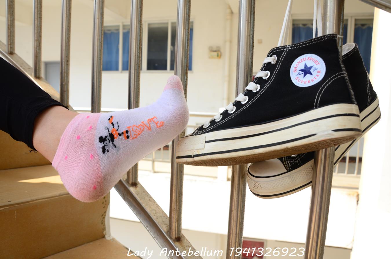 图片[50]-[战前女神] 美腿美足精品摄影套图 085 [79P] – 速更版-美库