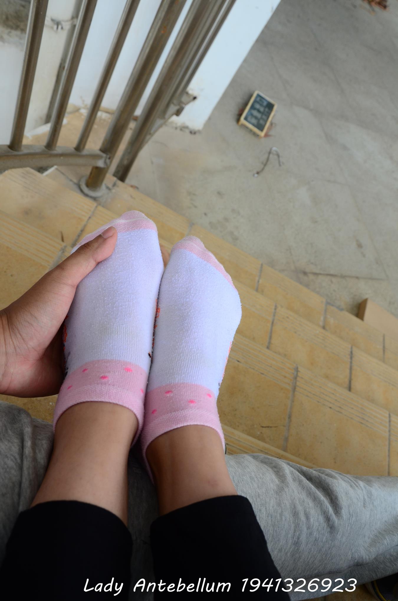 图片[53]-[战前女神] 美腿美足精品摄影套图 085 [79P] – 速更版-美库