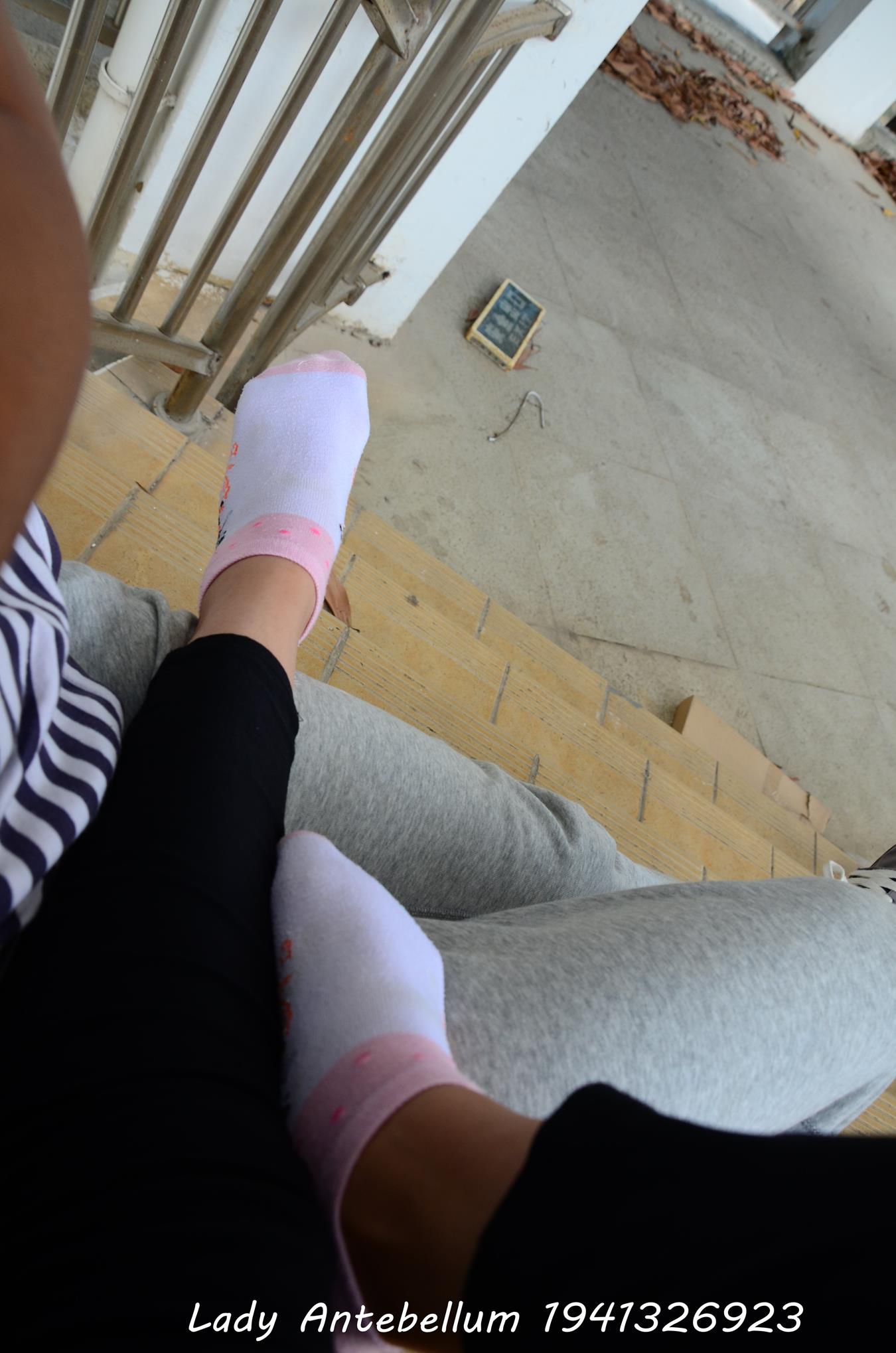 图片[55]-[战前女神] 美腿美足精品摄影套图 085 [79P] – 速更版-美库