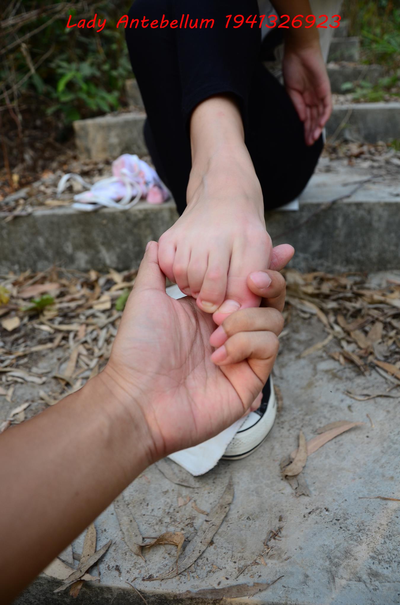 图片[61]-[战前女神] 美腿美足精品摄影套图 086 [92P] – 速更版-美库