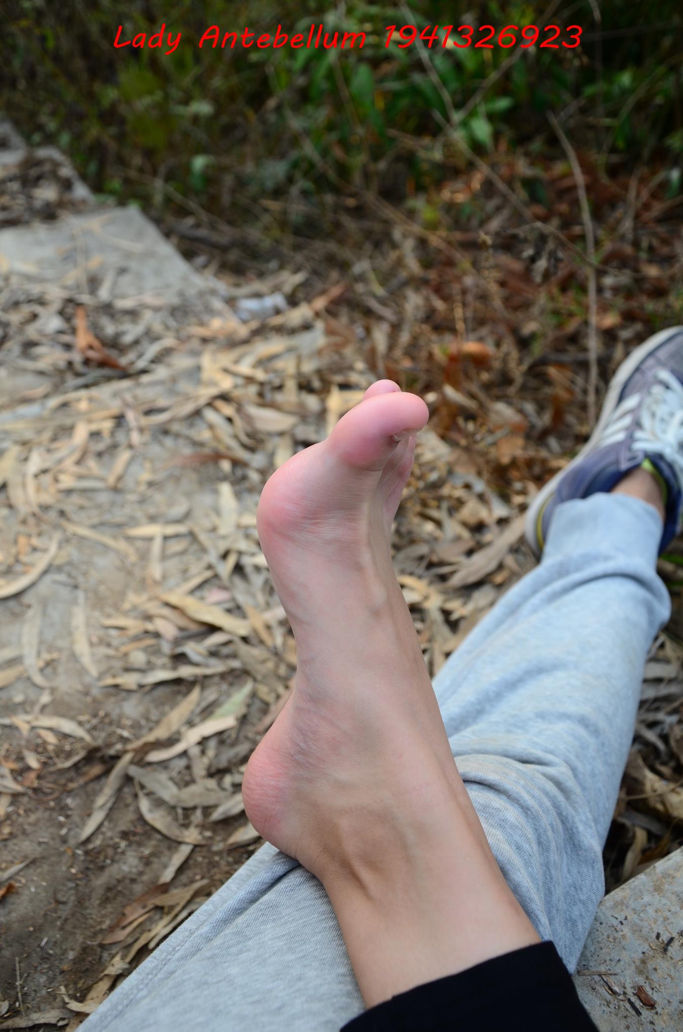 图片[69]-[战前女神] 美腿美足精品摄影套图 086 [92P] – 速更版-美库