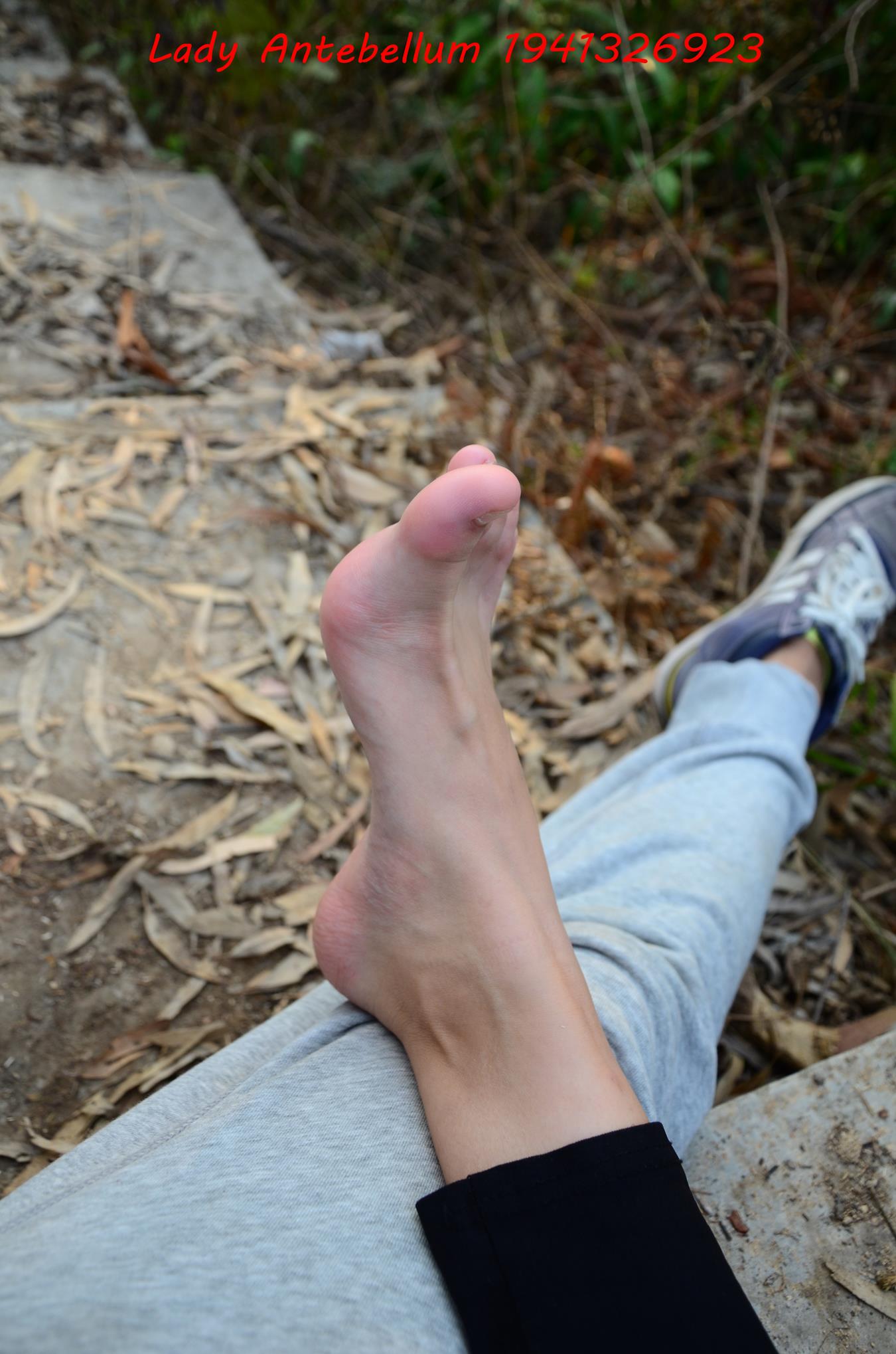 图片[70]-[战前女神] 美腿美足精品摄影套图 086 [92P] – 速更版-美库