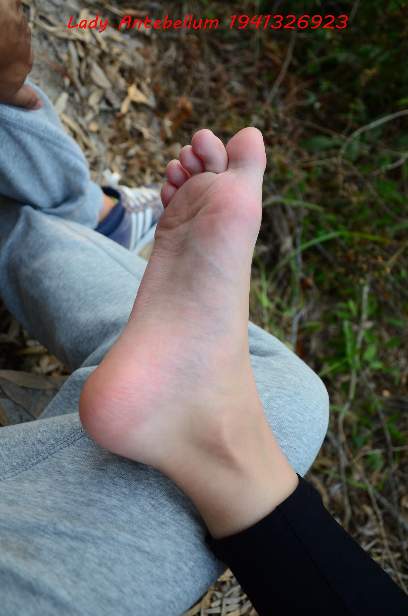 图片[80]-[战前女神] 美腿美足精品摄影套图 086 [92P] – 速更版-美库