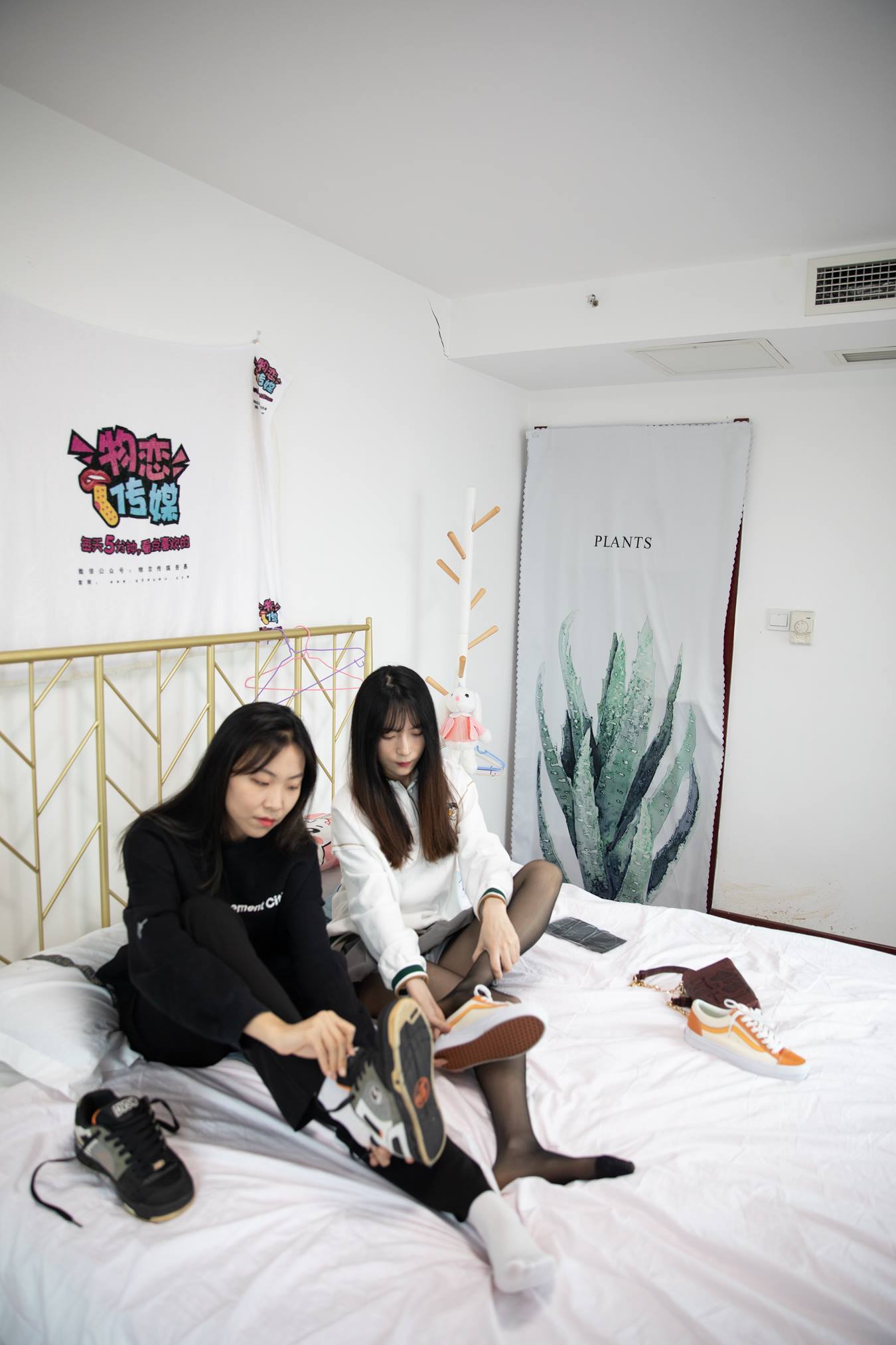 图片[70]-物恋传媒 NO.688 猫耳&elise-银纹双生[137P] – 速更版-美库