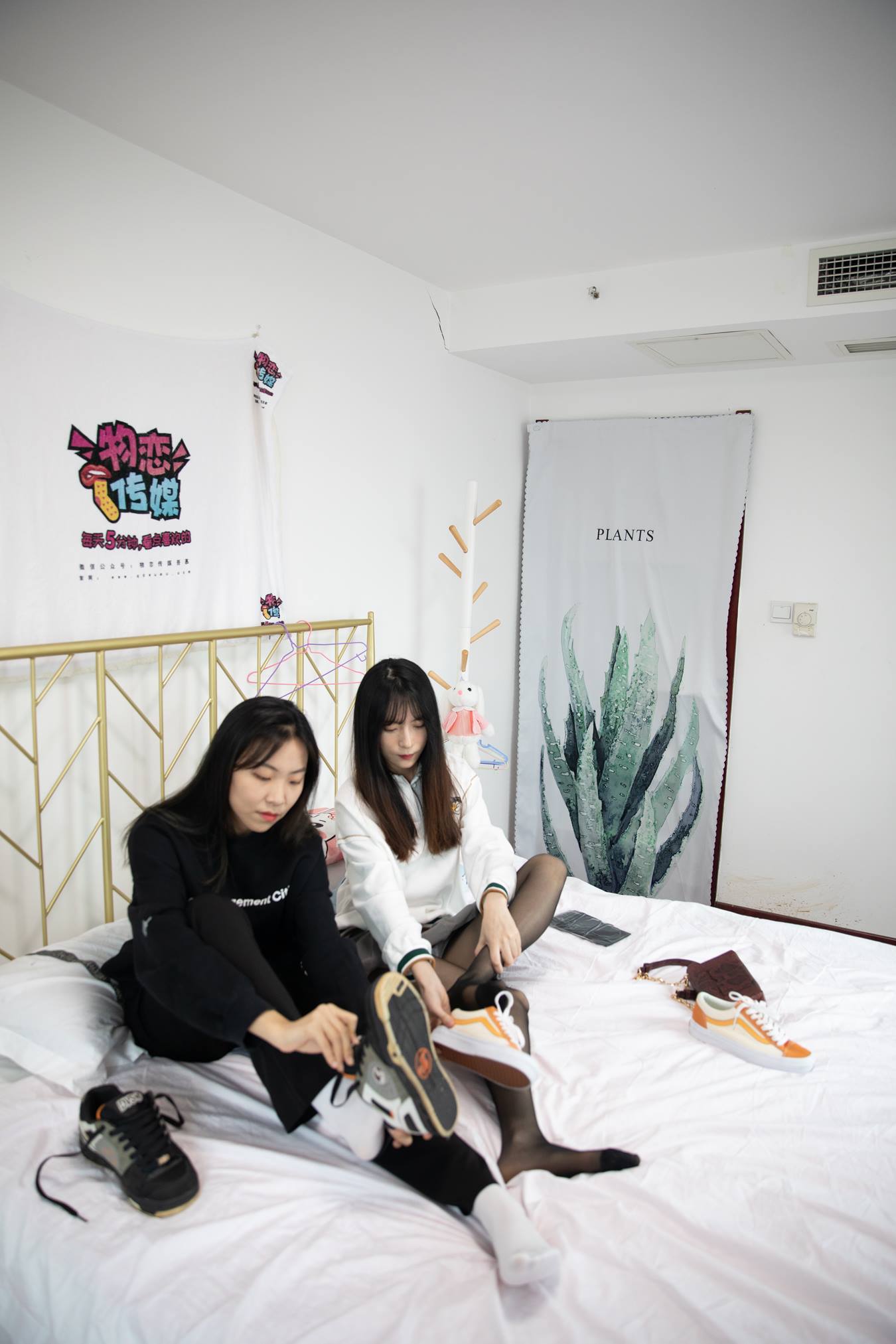 图片[71]-物恋传媒 NO.688 猫耳&elise-银纹双生[137P] – 速更版-美库