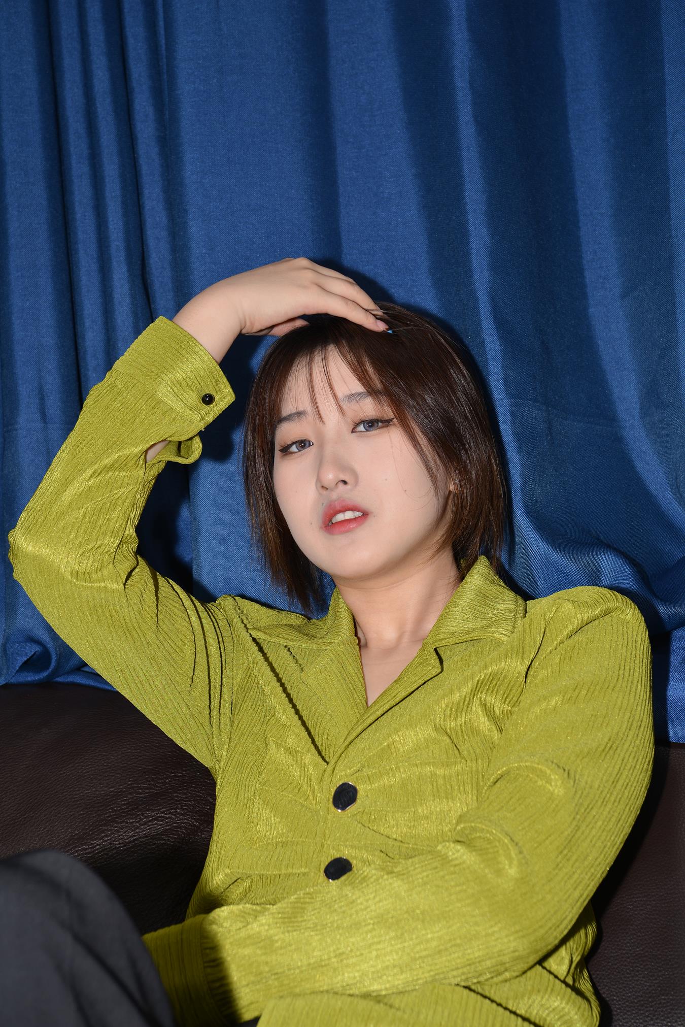 图片[11]-[Sexy Asian Girls Feet] No.002 QIQI的姓感的40码裸足大脚丫 [338P] – 速更版-美库