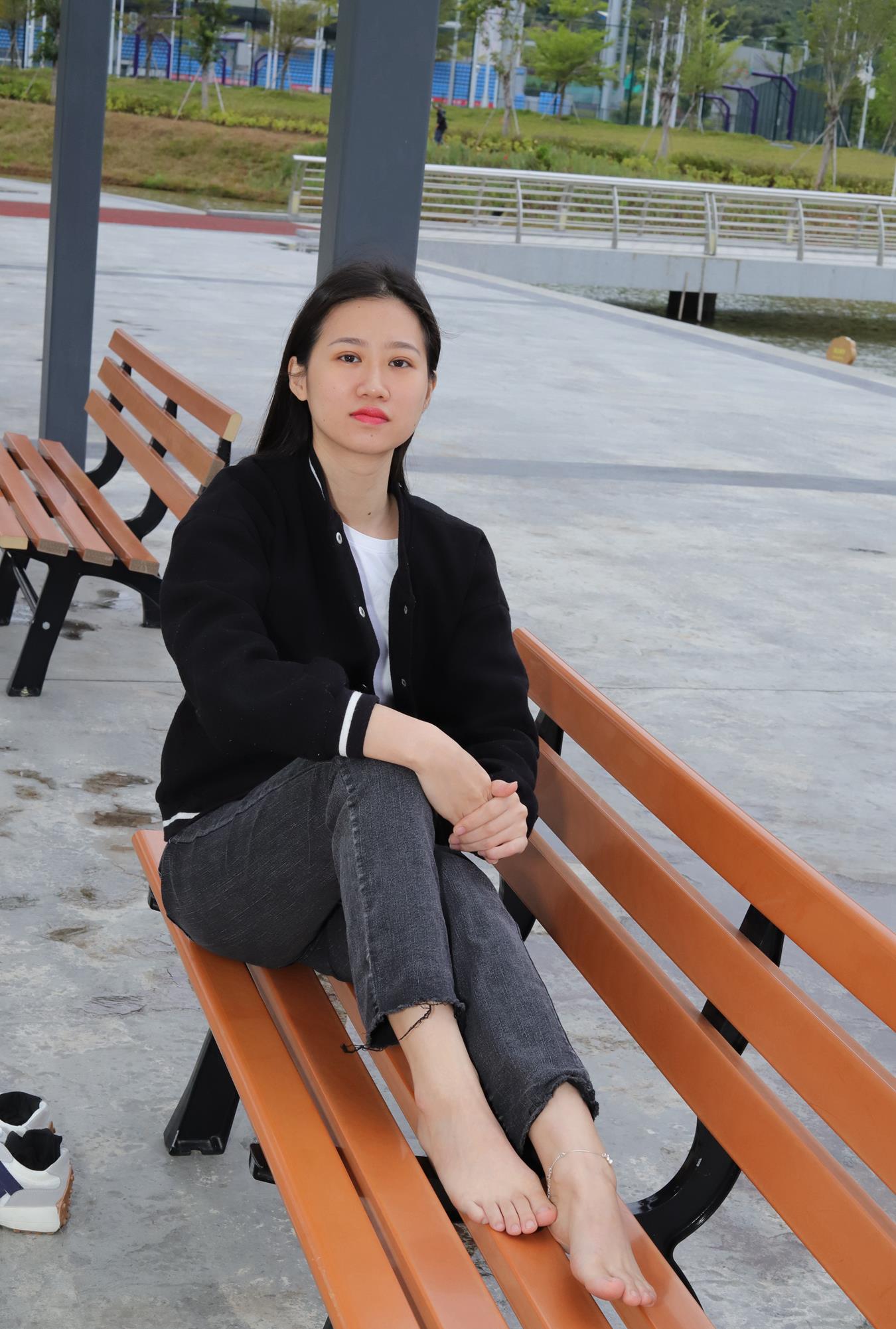 图片[15]-[Pary学生模拍] No.011 极品女神小芳首发长椅大方展示极品美jiao [113P] – 速更版-美库