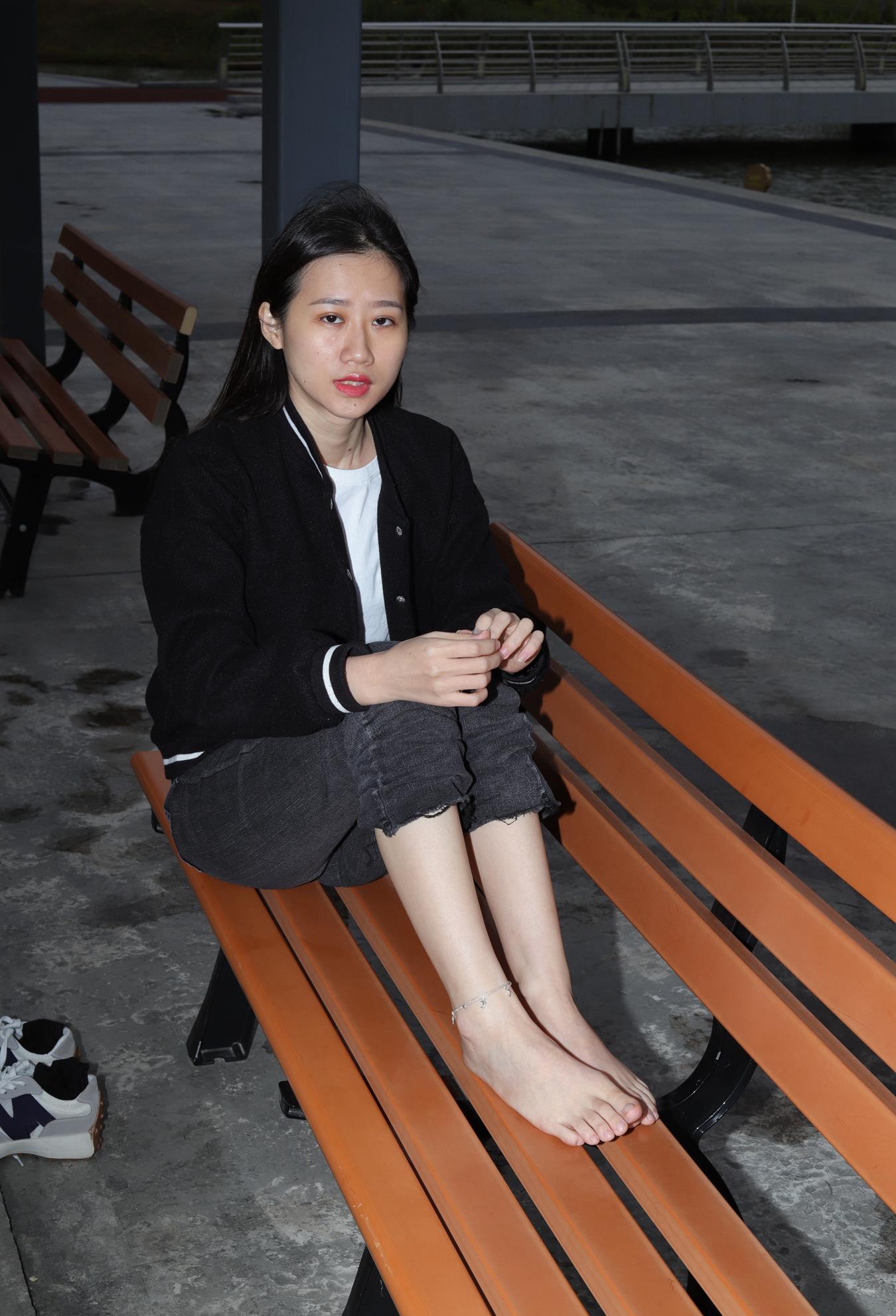 图片[26]-[Pary学生模拍] No.011 极品女神小芳首发长椅大方展示极品美jiao [113P] – 速更版-美库