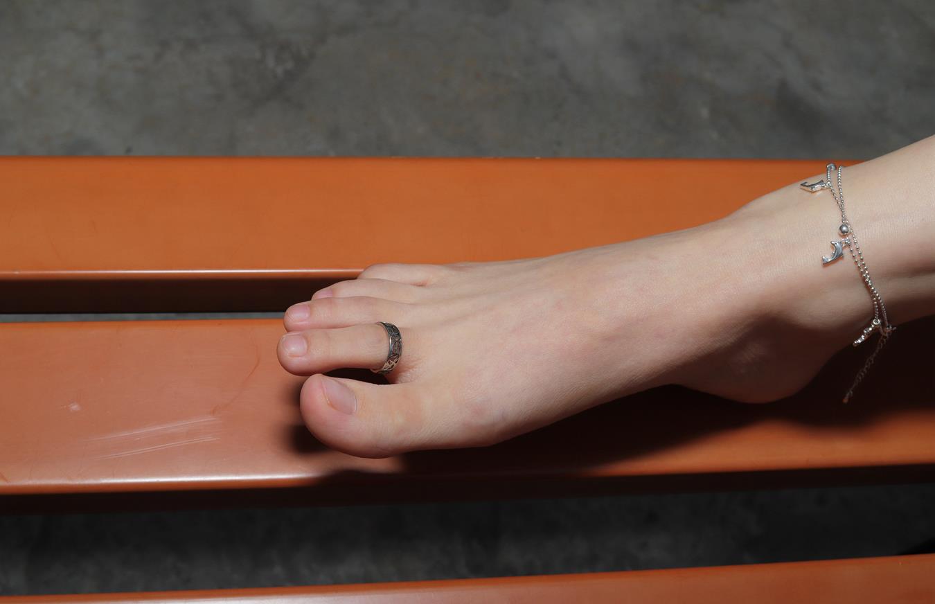 图片[63]-[Pary学生模拍] No.011 极品女神小芳首发长椅大方展示极品美jiao [113P] – 速更版-美库