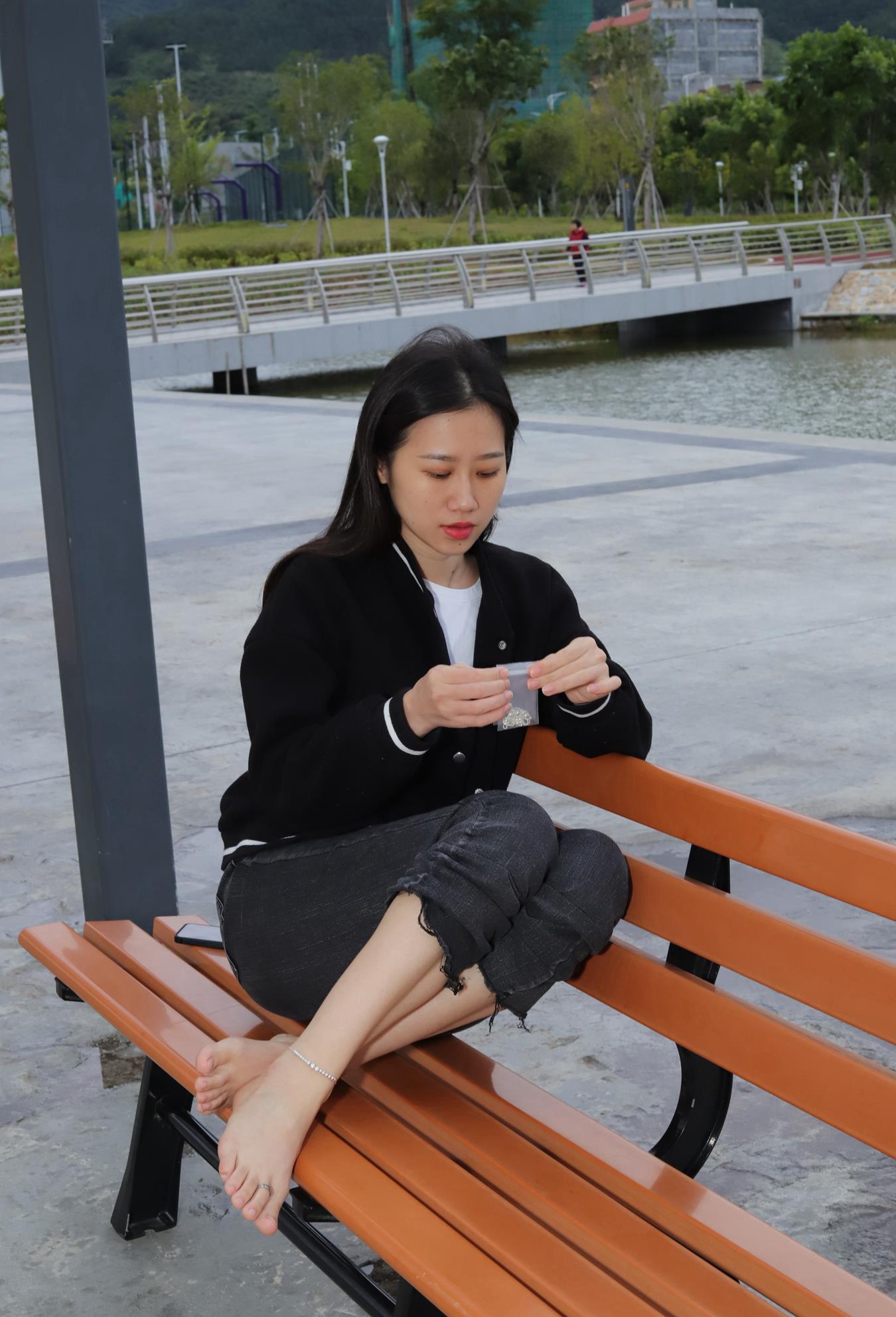 图片[90]-[Pary学生模拍] No.011 极品女神小芳首发长椅大方展示极品美jiao [113P] – 速更版-美库