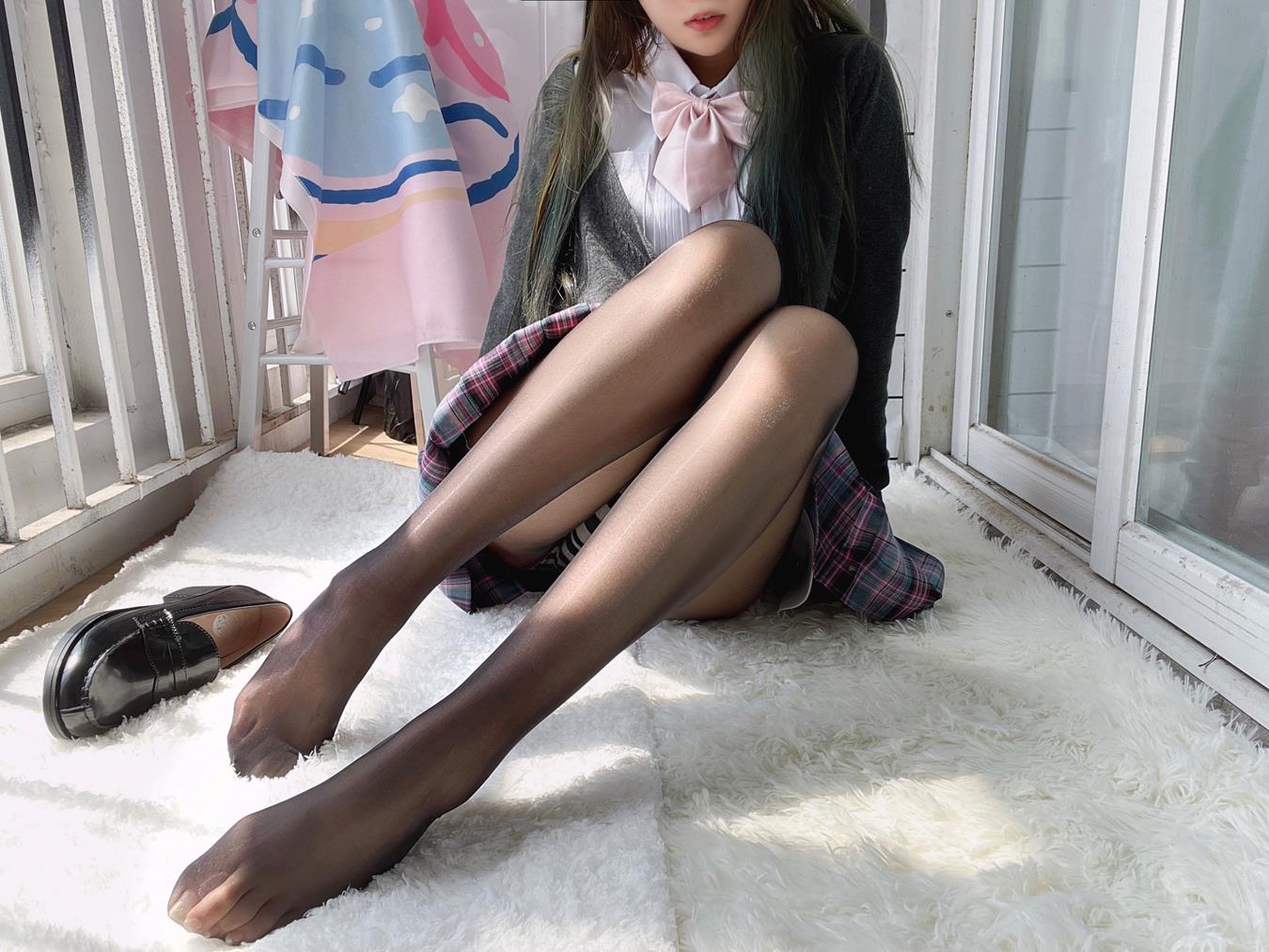 图片[18]-eloise软软  – JK黑丝[44P] – 速更版-美库