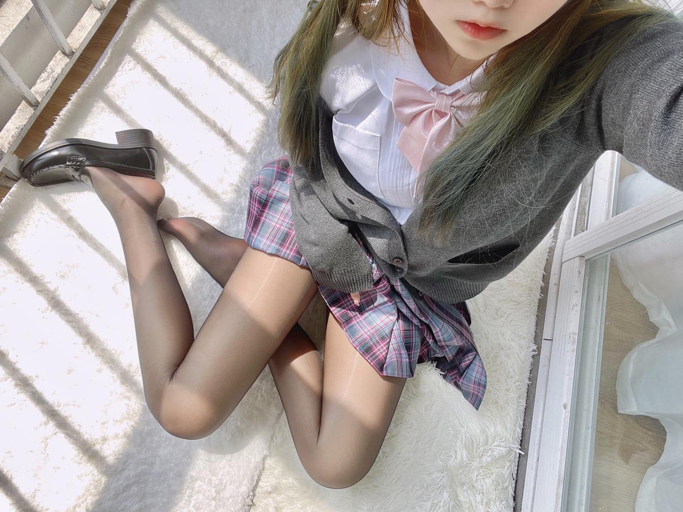 图片[33]-eloise软软  – JK黑丝[44P] – 速更版-美库