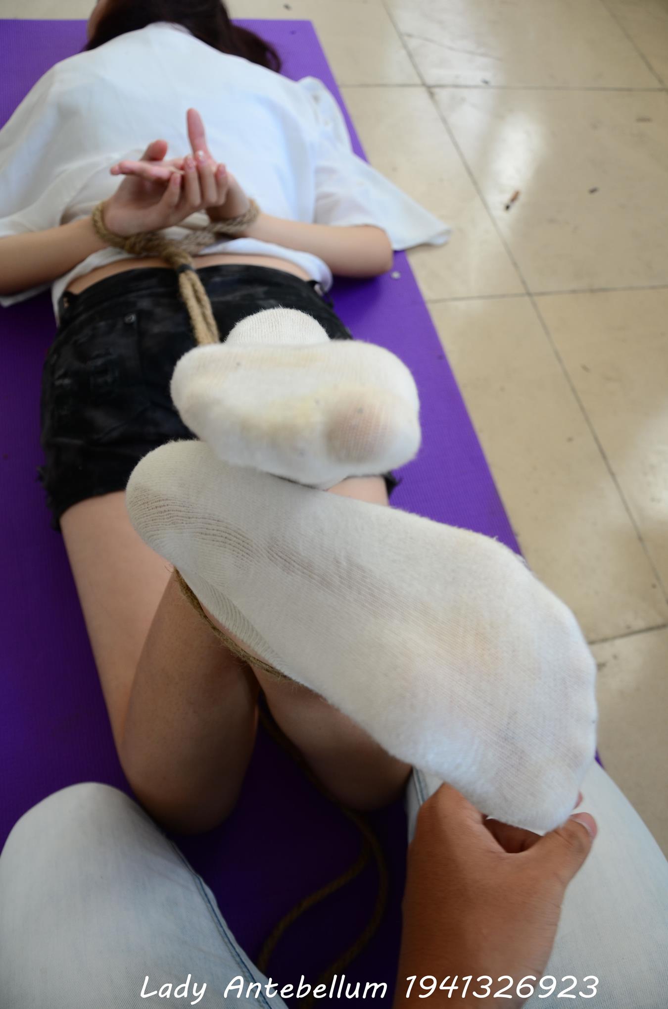 图片[31]-[战前女神] 美腿美足精品摄影套图 088 [106P] – 速更版-美库