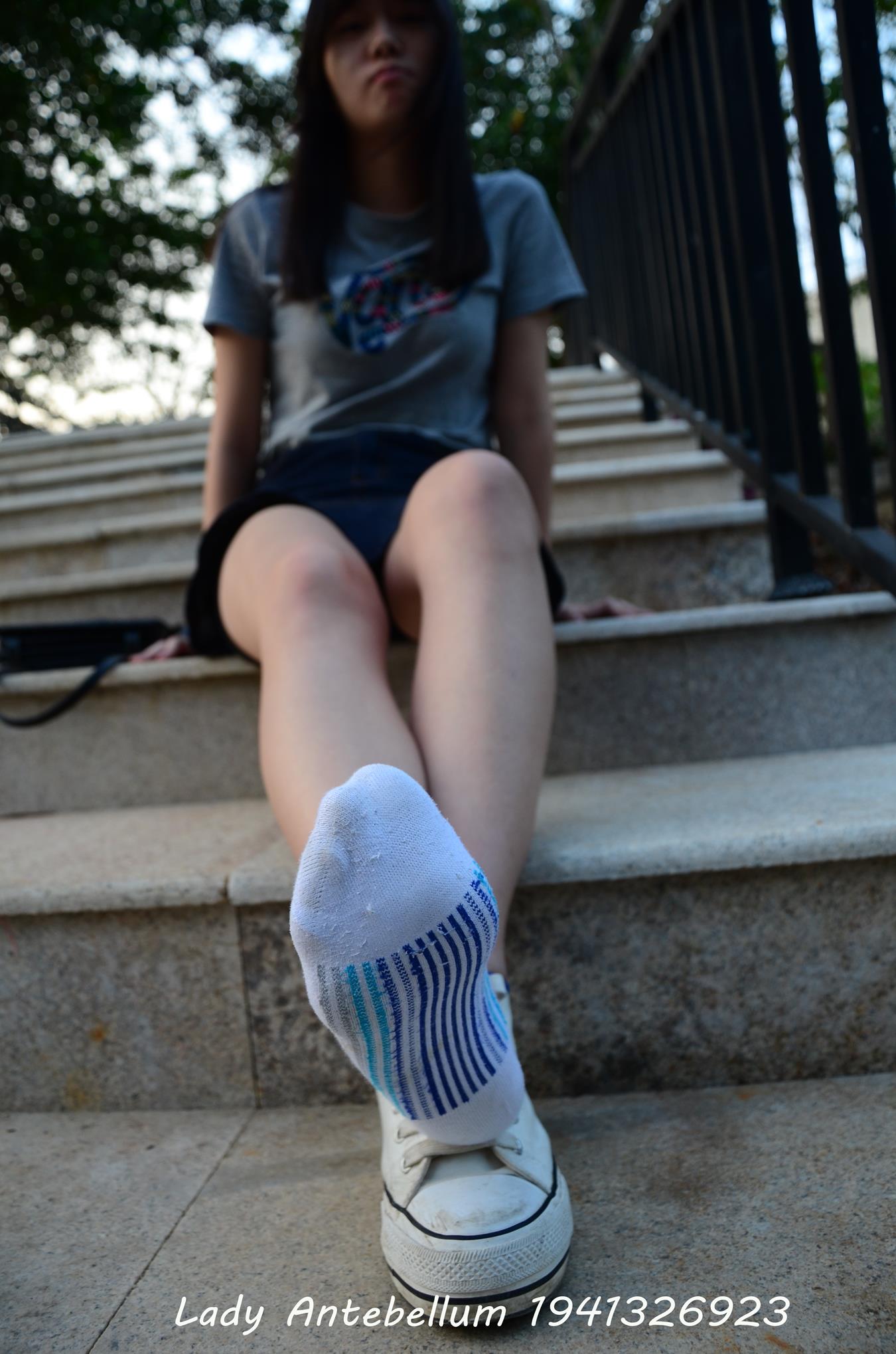 图片[34]-[战前女神] 美腿美足精品摄影套图 087 [85P] – 速更版-美库