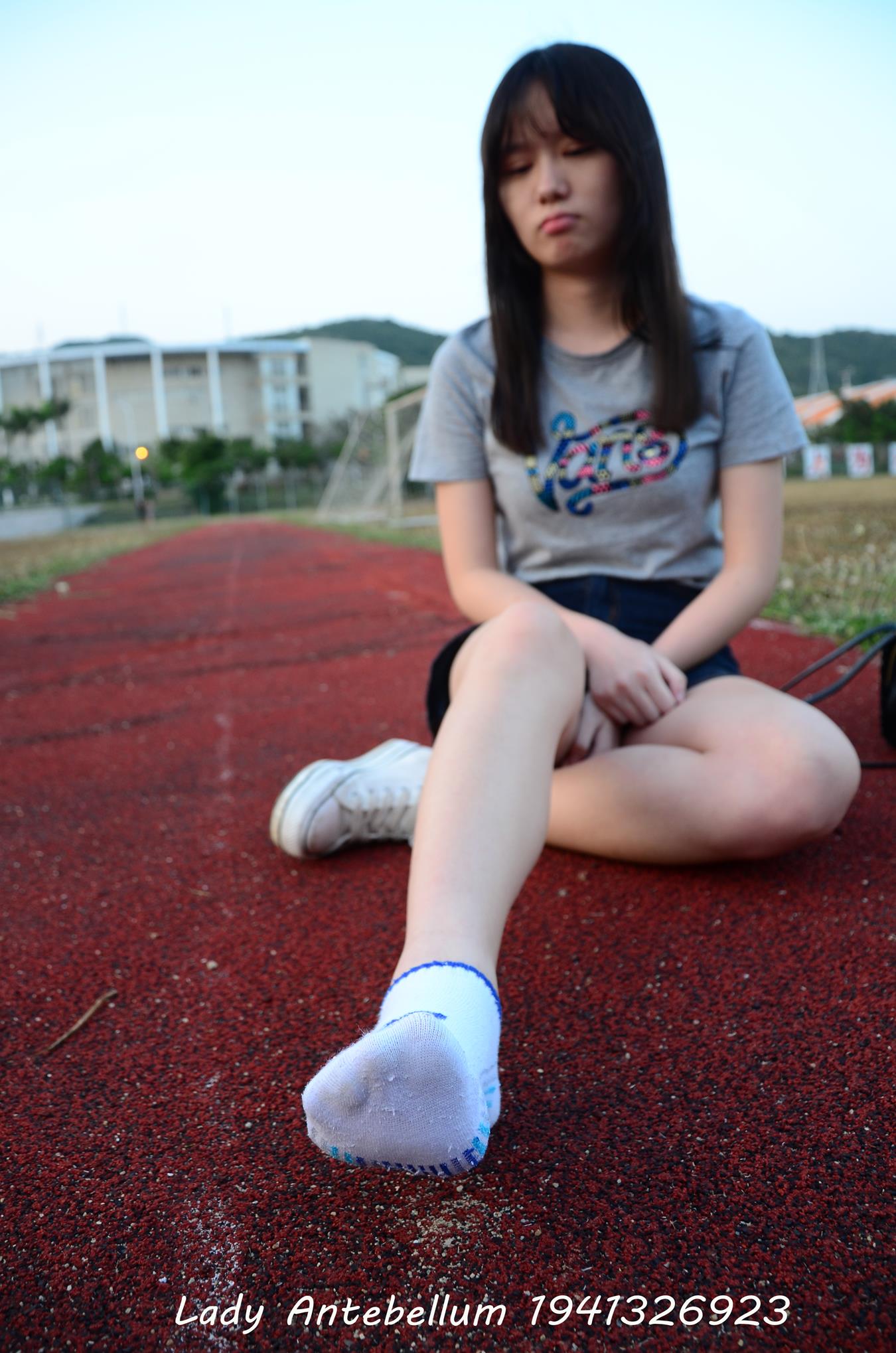 图片[41]-[战前女神] 美腿美足精品摄影套图 087 [85P] – 速更版-美库