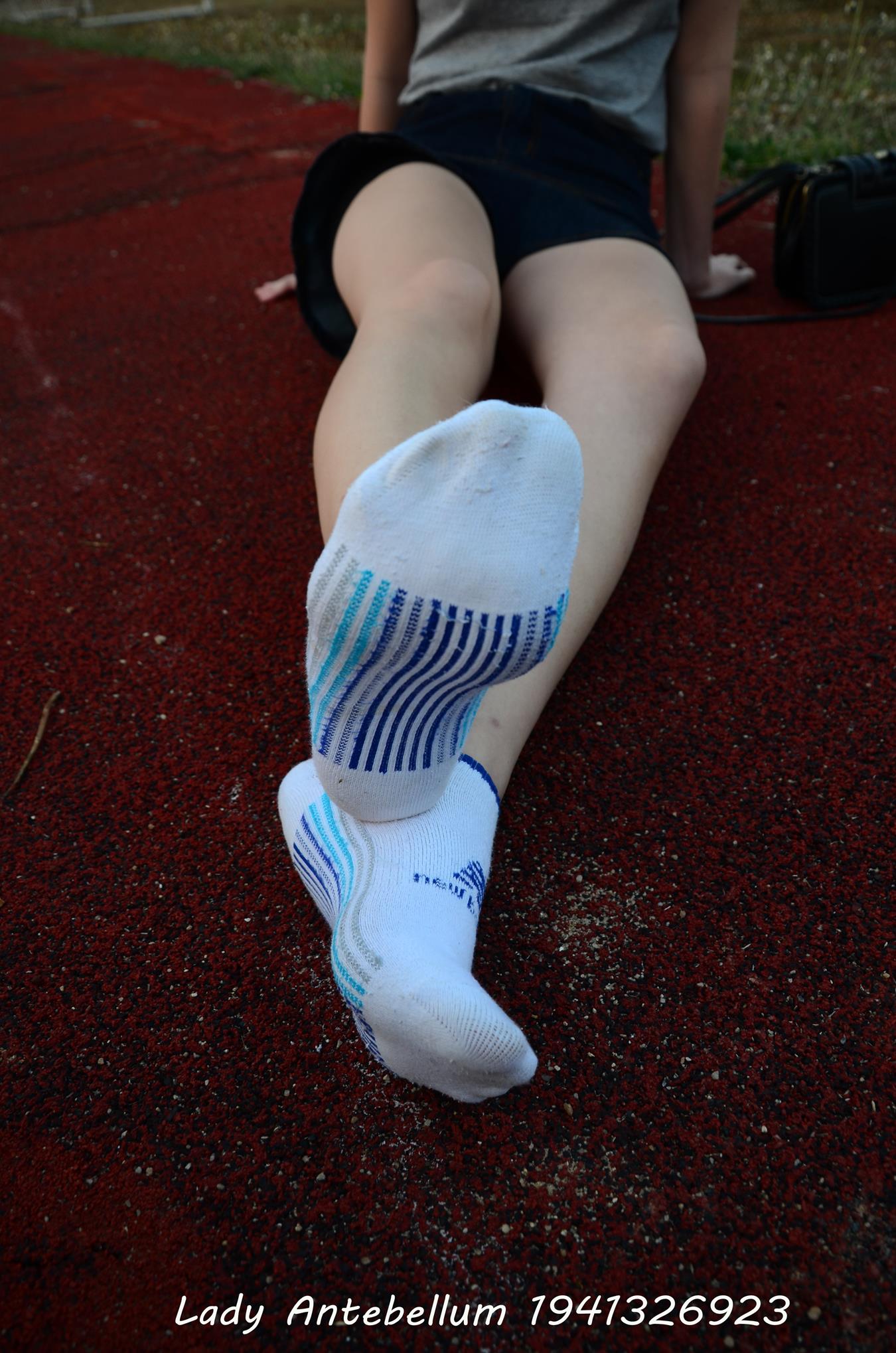 图片[61]-[战前女神] 美腿美足精品摄影套图 087 [85P] – 速更版-美库