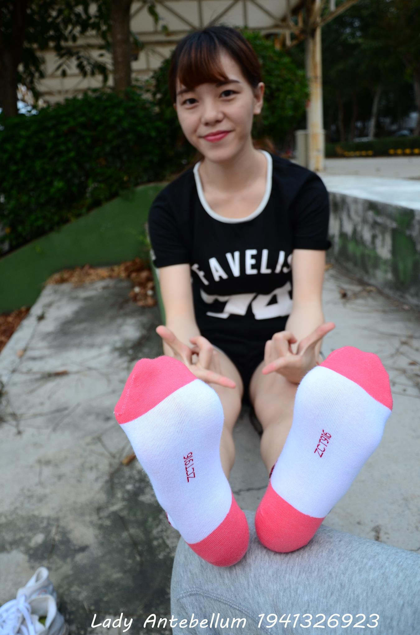 图片[59]-[战前女神] 美腿美足精品摄影套图 089 [87P] – 速更版-美库