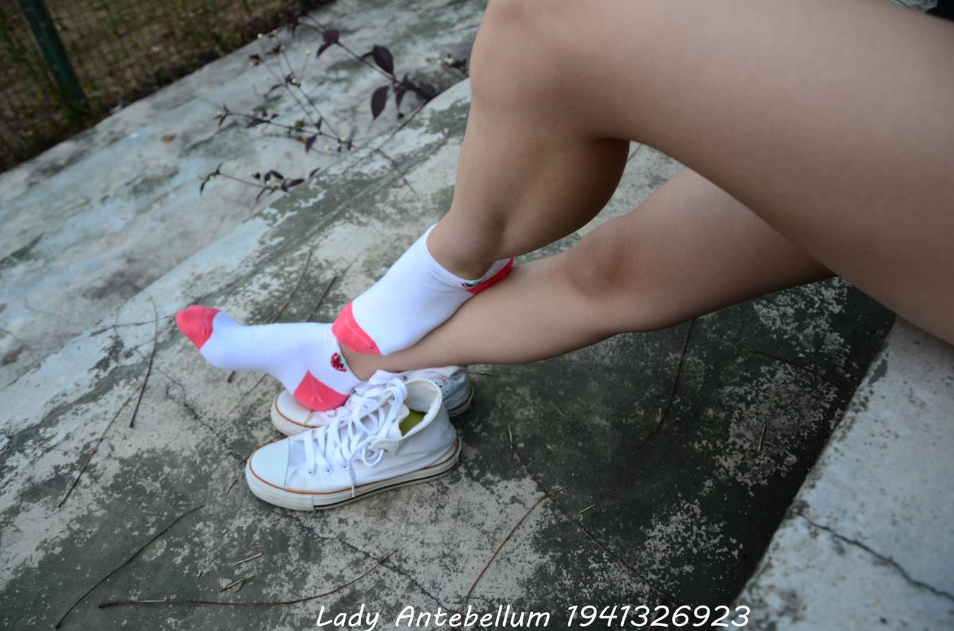 图片[64]-[战前女神] 美腿美足精品摄影套图 089 [87P] – 速更版-美库