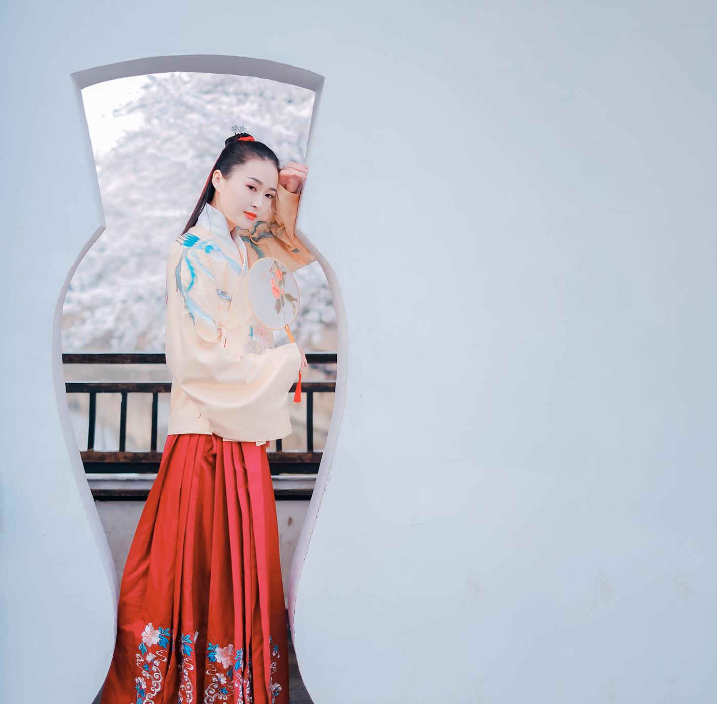 图片[19]-[YITUYU艺图语] 2022.02.24 等一场春暖 待一树花开 阿紫 [20P] – 速更版-美库