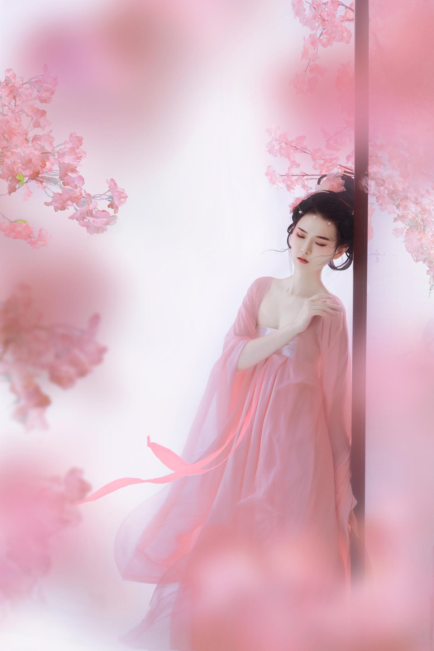 图片[19]-[YITUYU艺图语] 2022.02.24 花自落 欣宝 [22P] – 速更版-美库