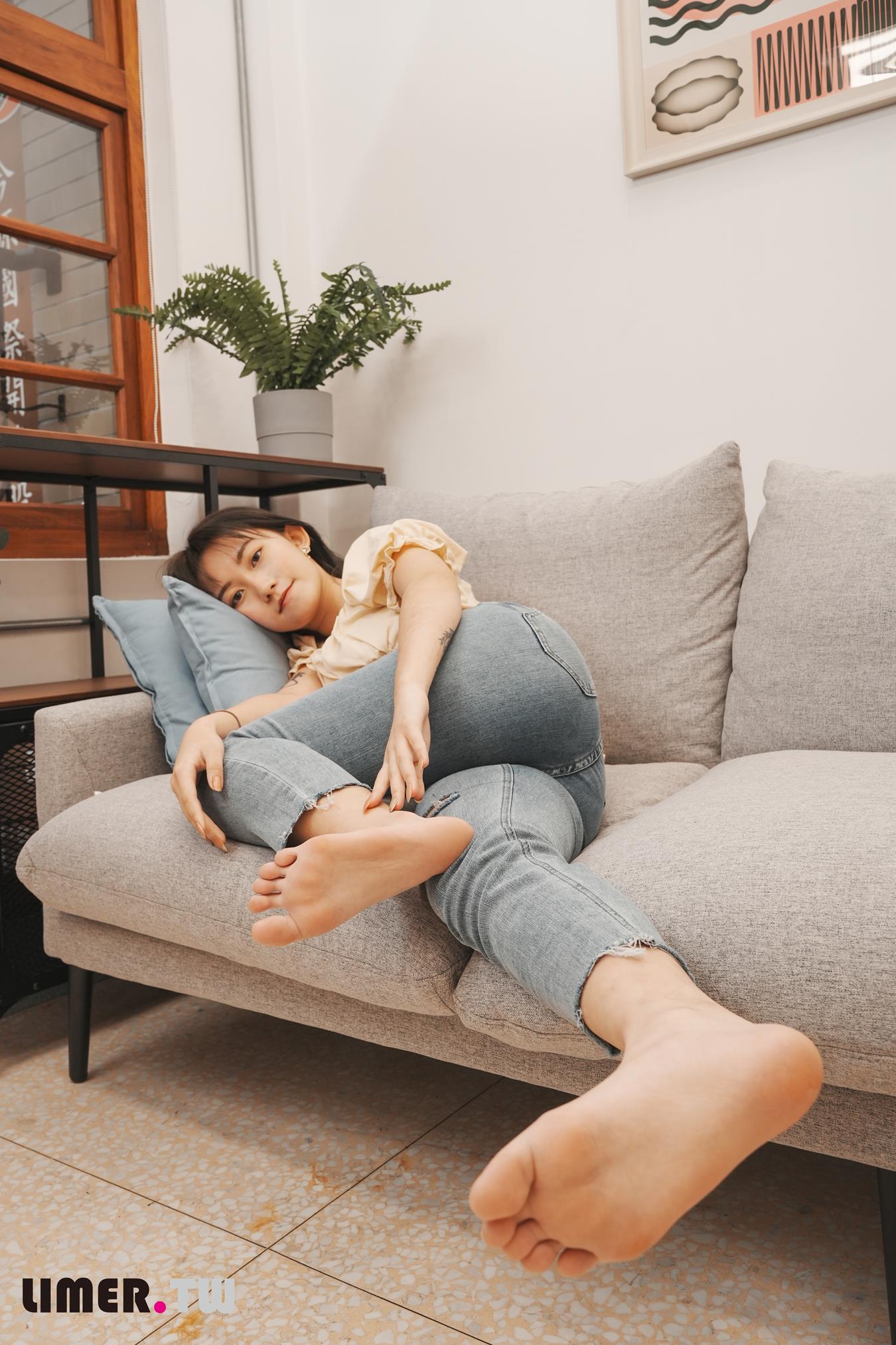 图片[22]-Limerence原创 NO.030 素人Una 氣質高中生の嫩足[174P] – 速更版-美库