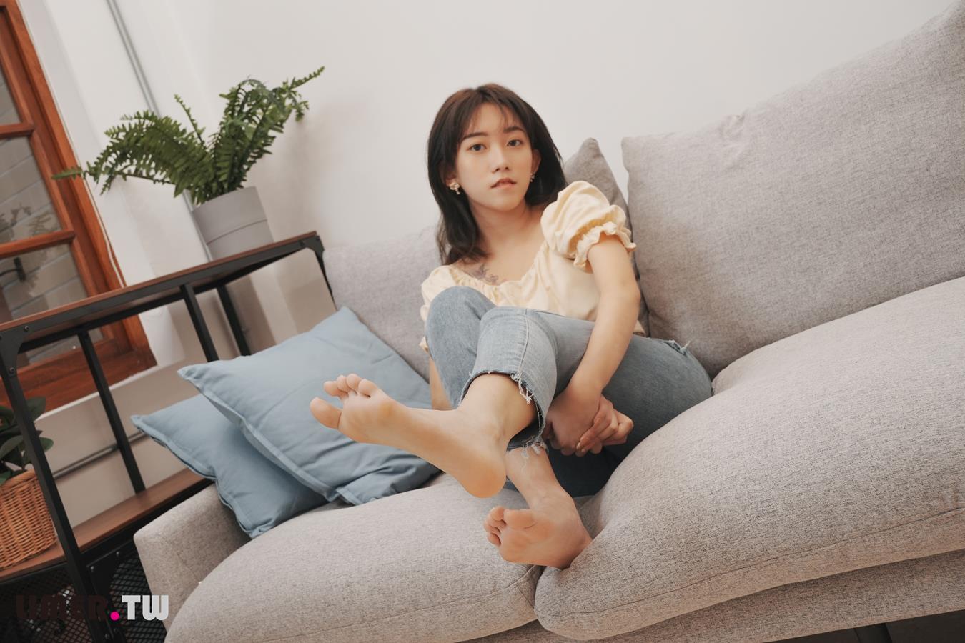 图片[37]-Limerence原创 NO.030 素人Una 氣質高中生の嫩足[174P] – 速更版-美库