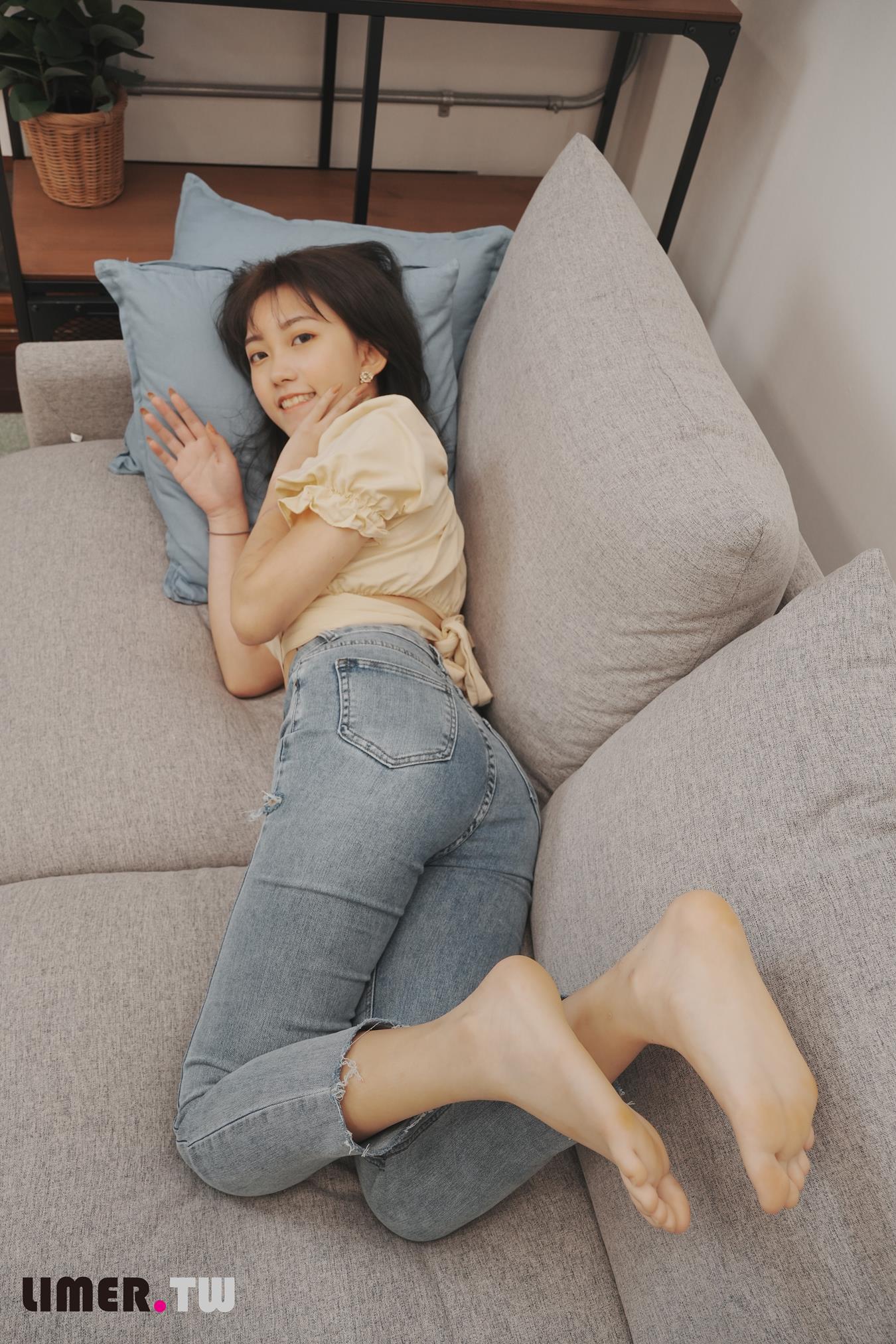 图片[61]-Limerence原创 NO.030 素人Una 氣質高中生の嫩足[174P] – 速更版-美库