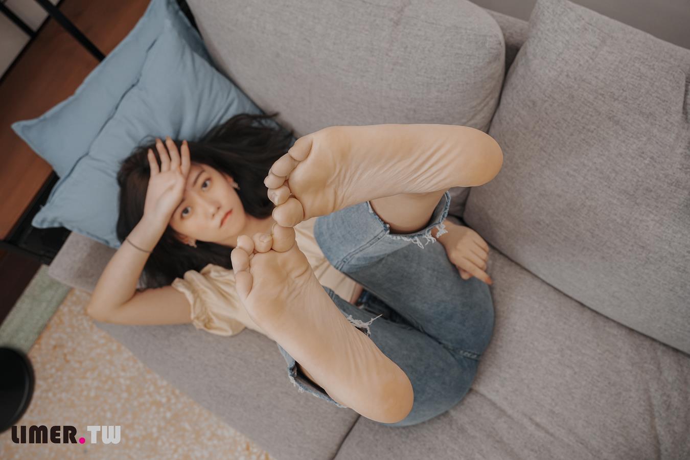 图片[84]-Limerence原创 NO.030 素人Una 氣質高中生の嫩足[174P] – 速更版-美库