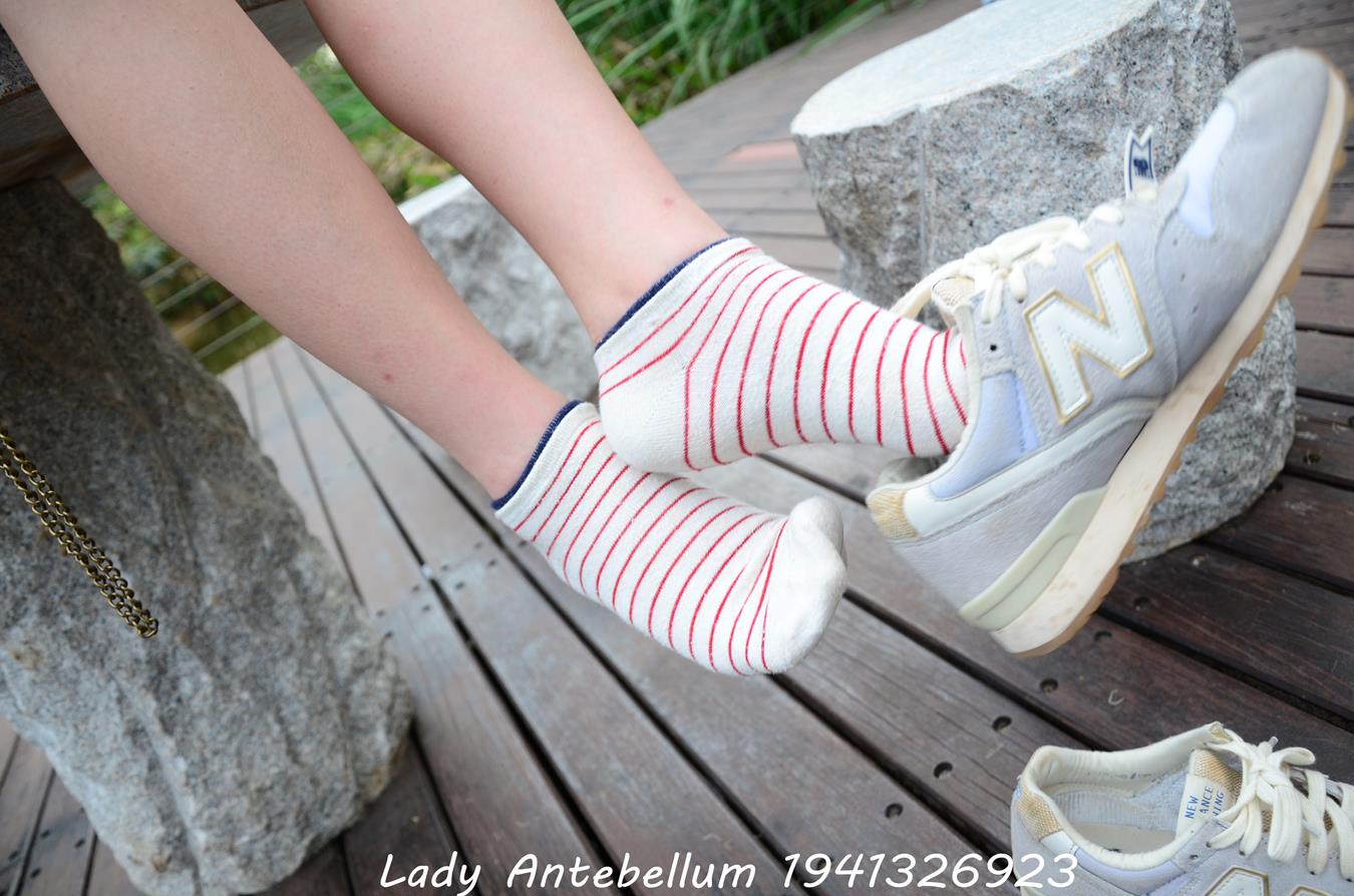 图片[12]-[战前女神] 美腿美足精品摄影套图 090 [112P] – 速更版-美库