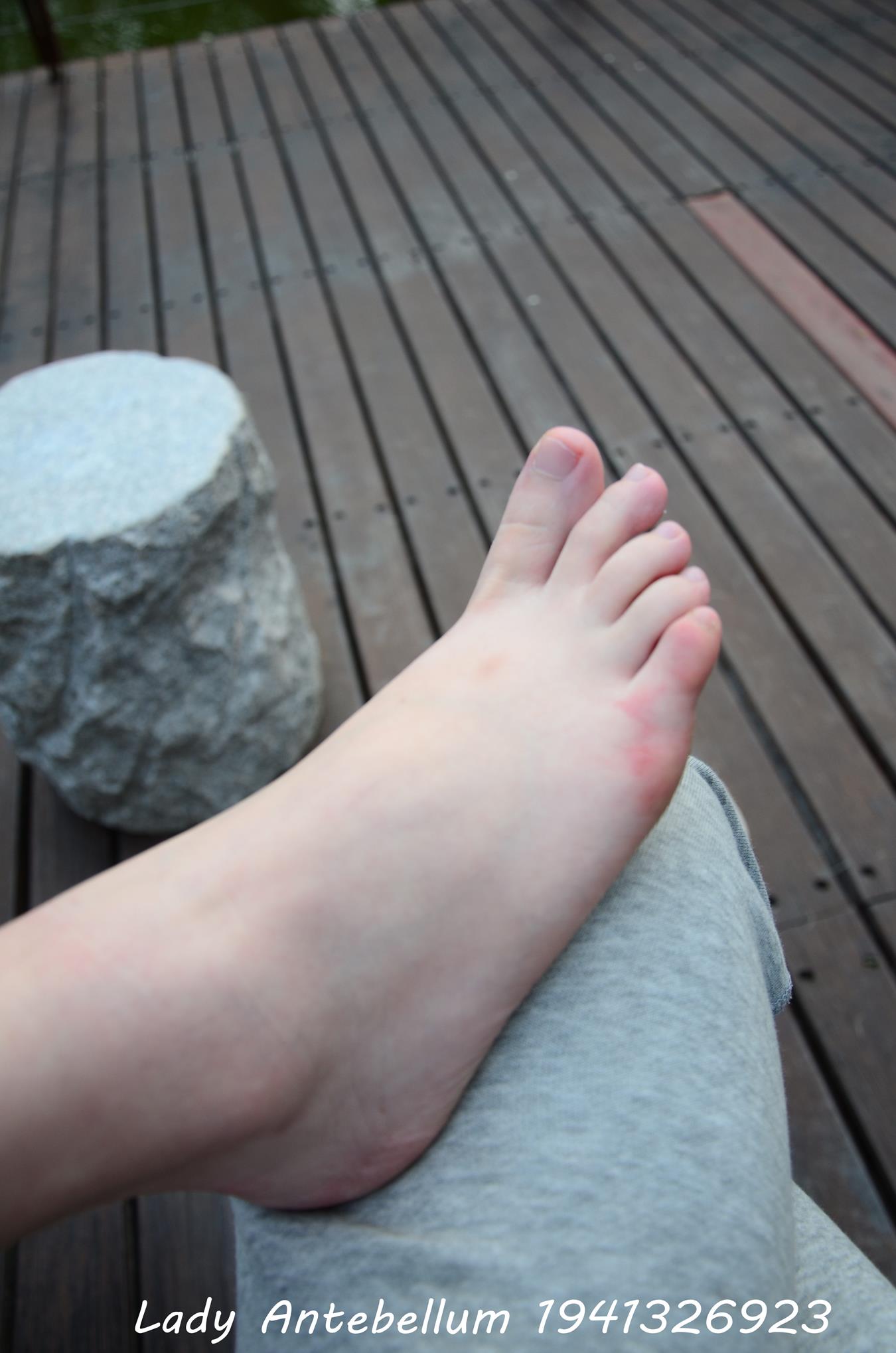 图片[77]-[战前女神] 美腿美足精品摄影套图 090 [112P] – 速更版-美库