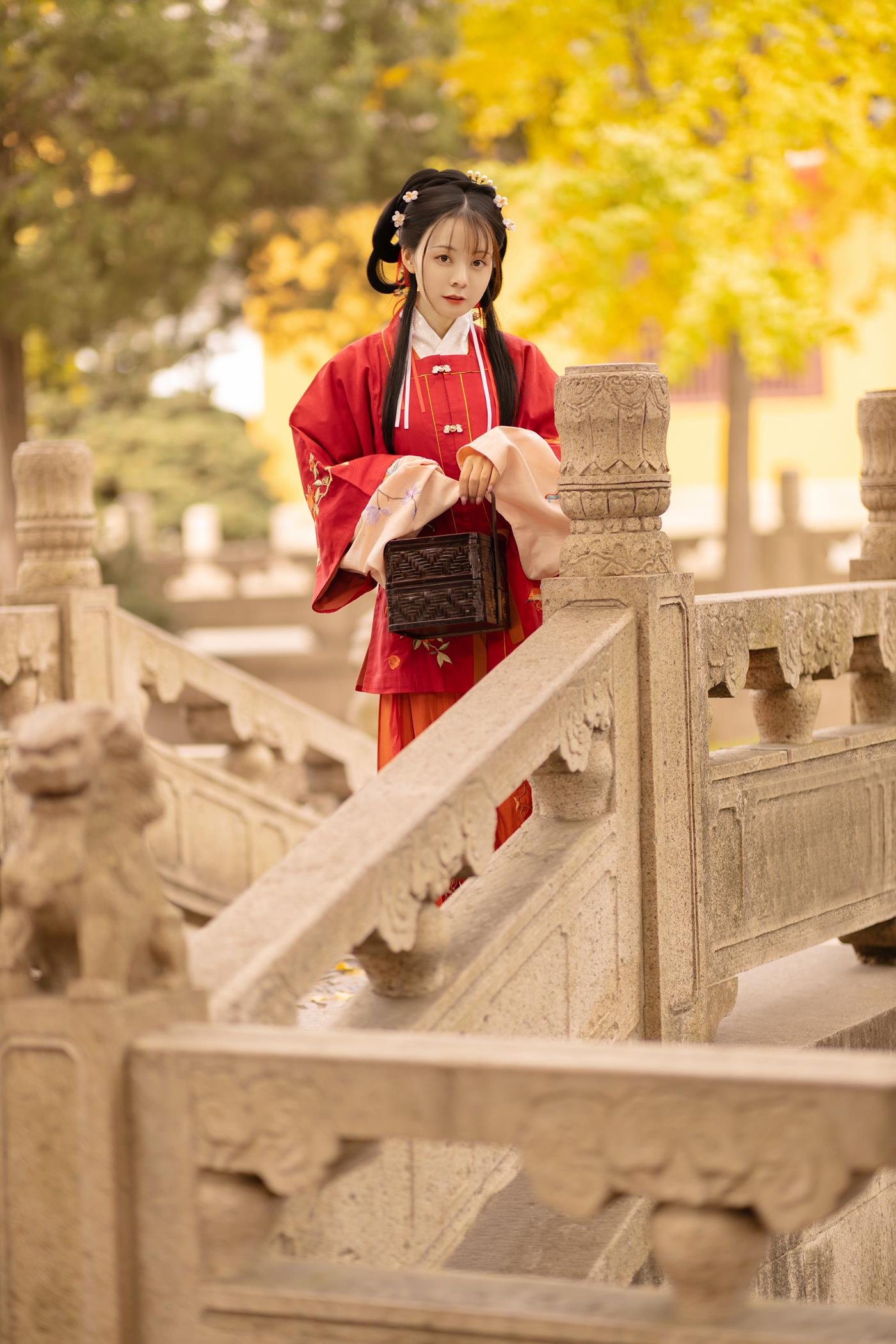 图片[19]-[YITUYU艺图语] 2022.02.24 秋下虞 花骨骨Kitty [25P] – 速更版-美库