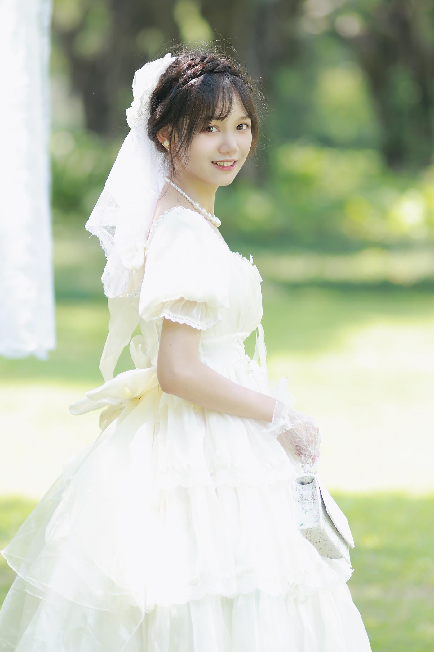 图片[32]-[YITUYU艺图语] 2022.02.25 芙拉小姐 欣雨 [34P] – 速更版-美库