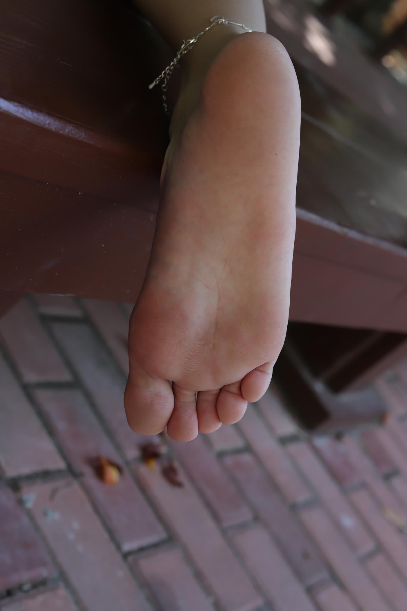 图片[59]-Pary摄影 No.029 小然同学的36码可爱小脚[91P] – 速更版-美库