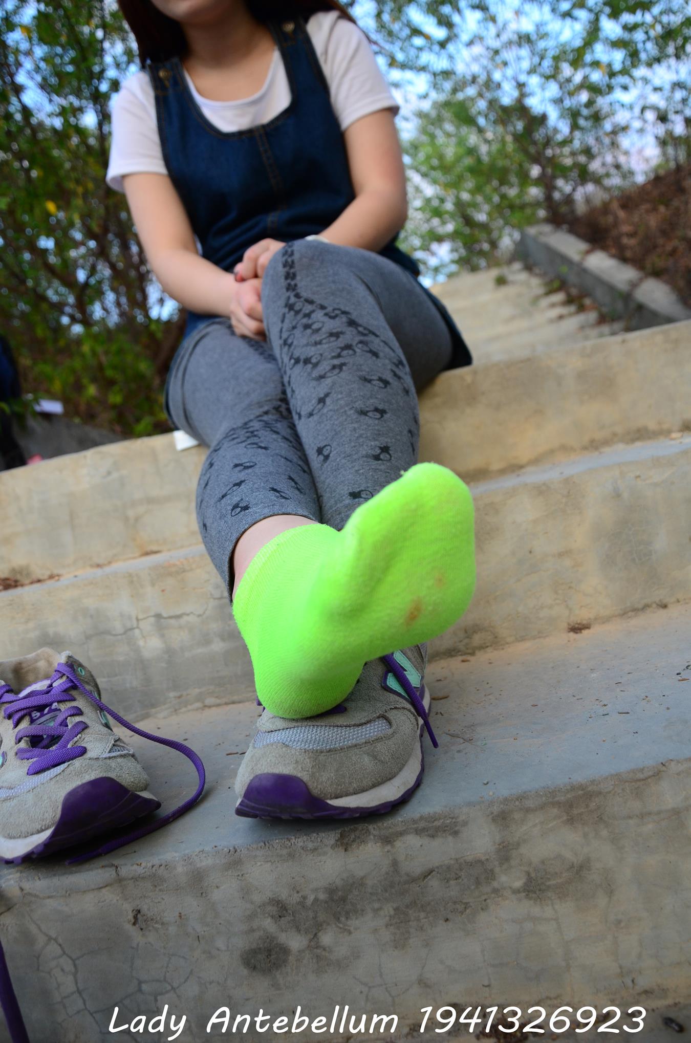 图片[35]-[战前女神] 美腿美足精品摄影套图 094 [104P] – 速更版-美库