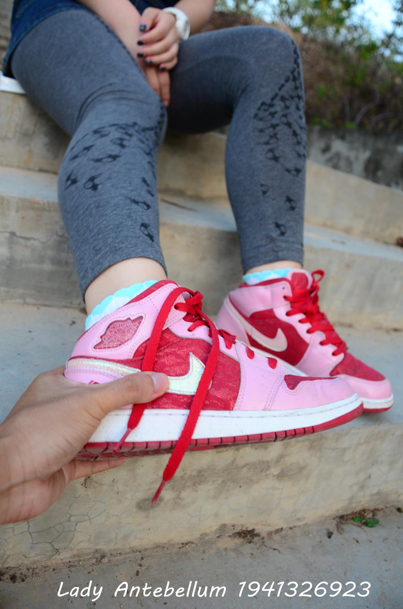 图片[21]-[战前女神] 美腿美足精品摄影套图 095 [95P] – 速更版-美库