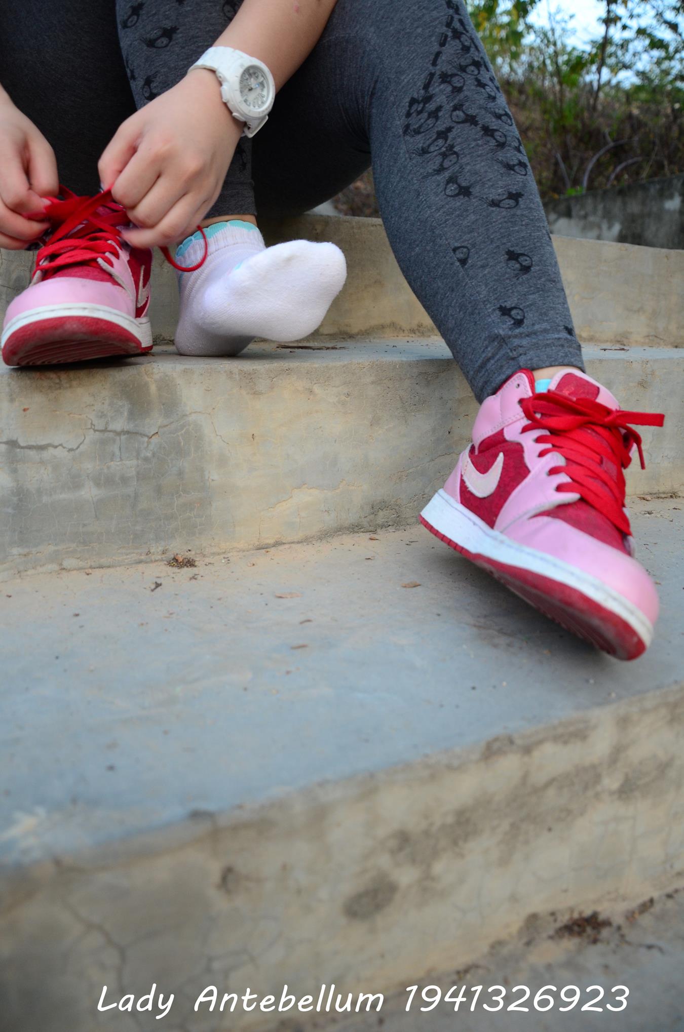 图片[23]-[战前女神] 美腿美足精品摄影套图 095 [95P] – 速更版-美库