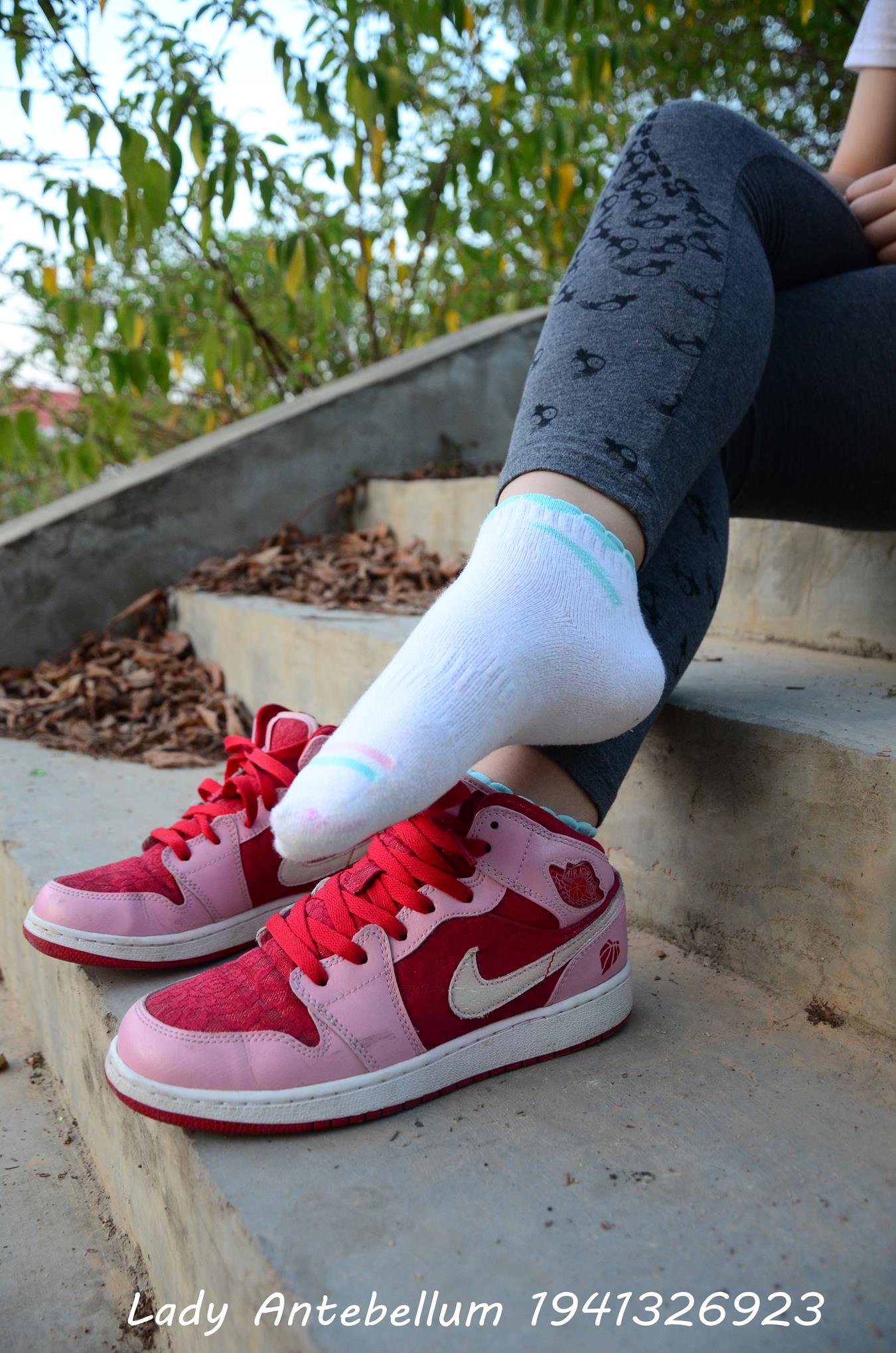 图片[27]-[战前女神] 美腿美足精品摄影套图 095 [95P] – 速更版-美库