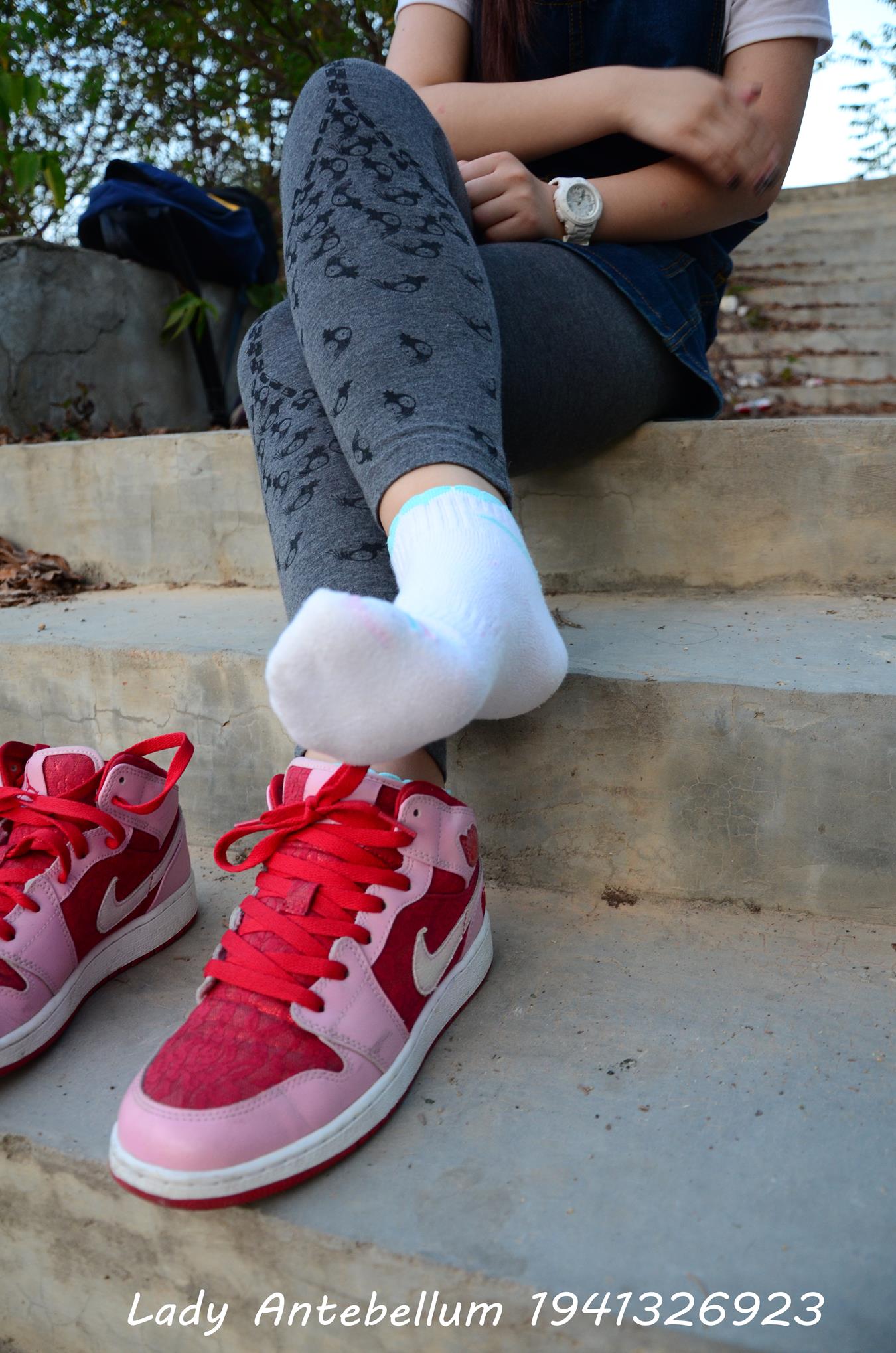 图片[32]-[战前女神] 美腿美足精品摄影套图 095 [95P] – 速更版-美库