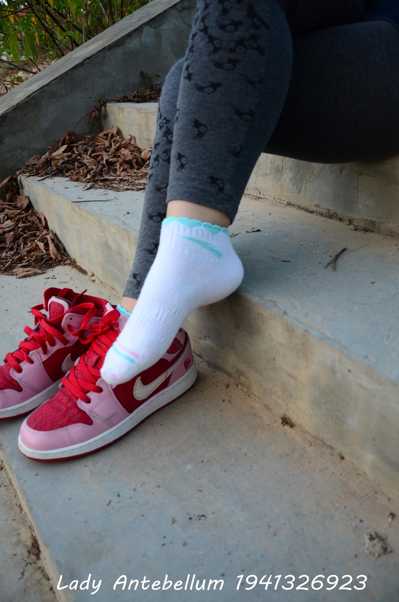 图片[39]-[战前女神] 美腿美足精品摄影套图 095 [95P] – 速更版-美库