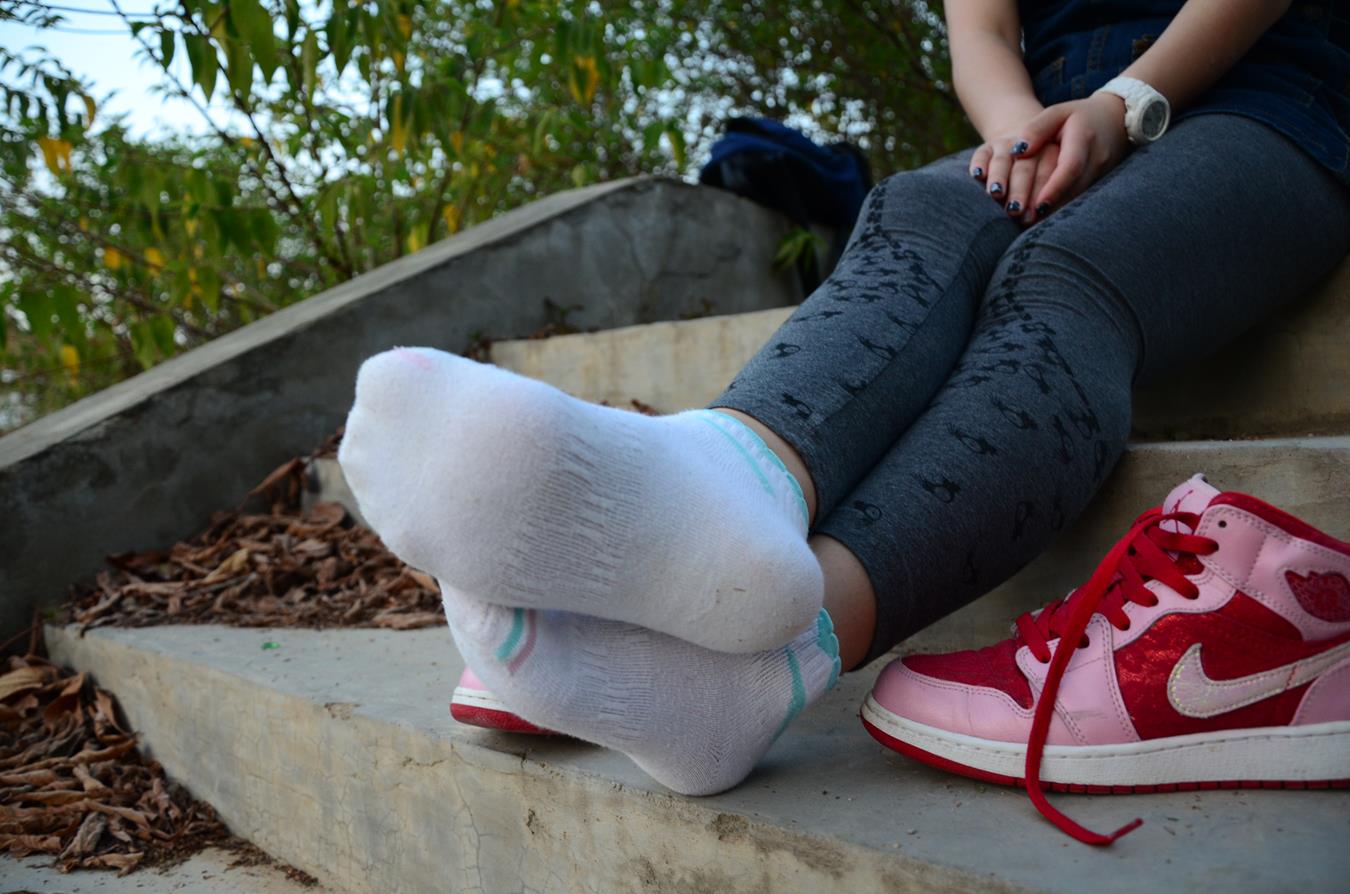 图片[57]-[战前女神] 美腿美足精品摄影套图 095 [95P] – 速更版-美库