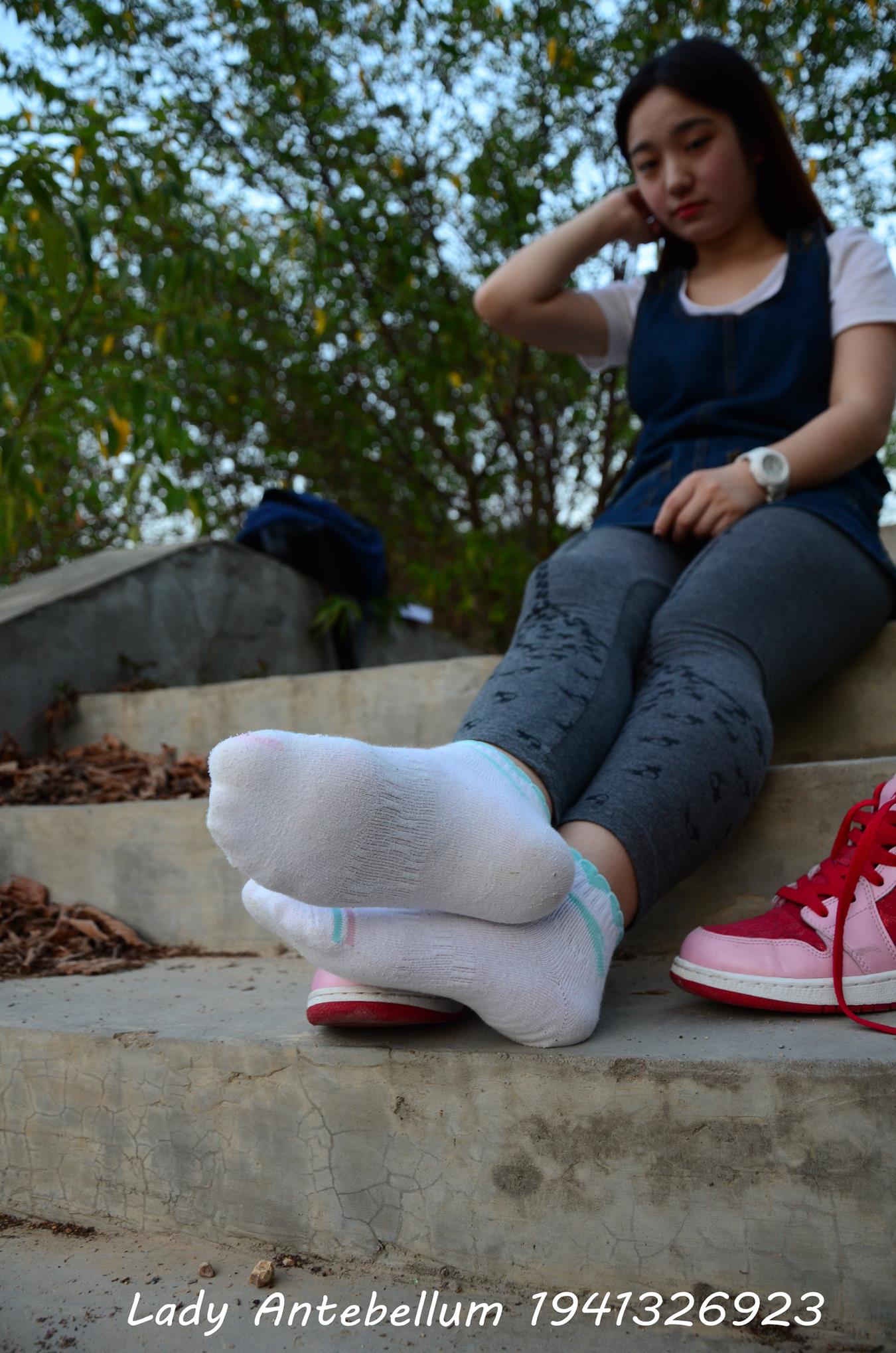 图片[69]-[战前女神] 美腿美足精品摄影套图 095 [95P] – 速更版-美库