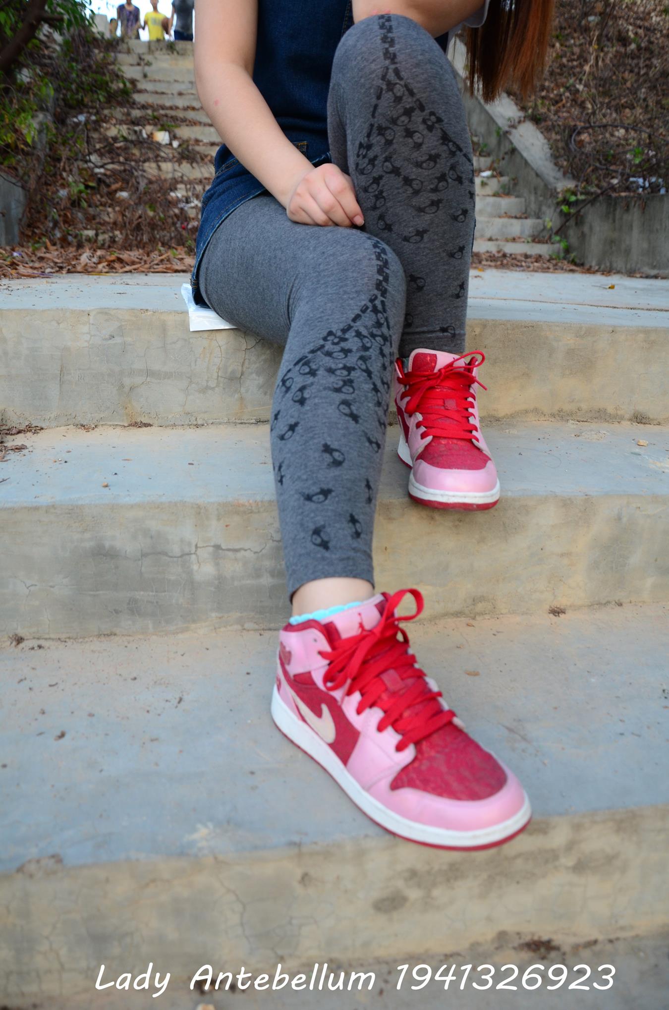 图片[96]-[战前女神] 美腿美足精品摄影套图 095 [95P] – 速更版-美库