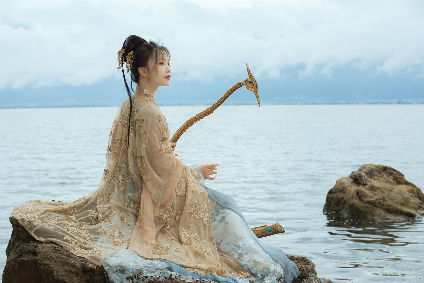 图片[20]-[YITUYU艺图语] 2022.02.26 莲蕊香尘 碧山澜 [20P] – 速更版-美库