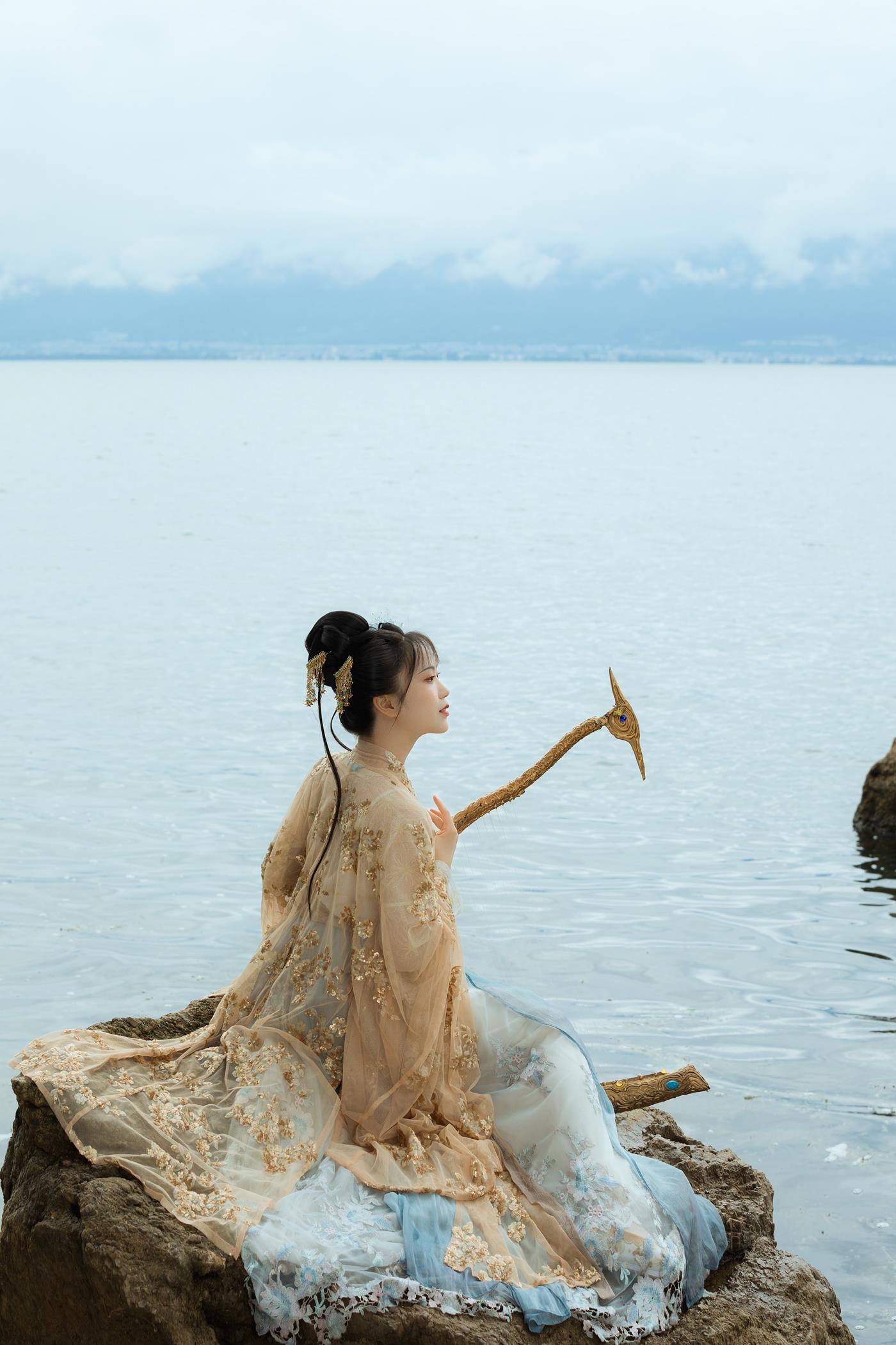 图片[21]-[YITUYU艺图语] 2022.02.26 莲蕊香尘 碧山澜 [20P] – 速更版-美库