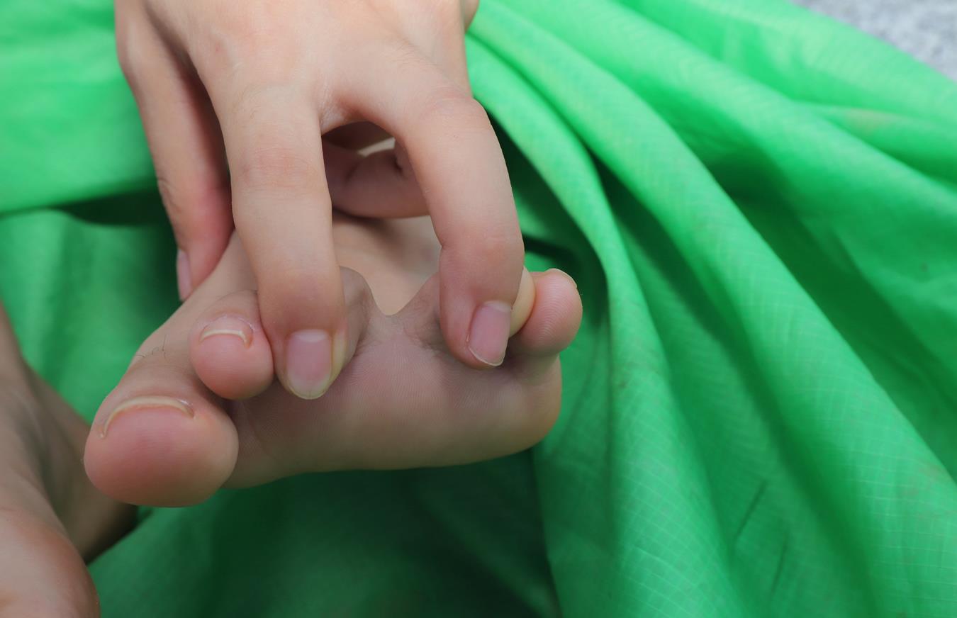 图片[40]-[Pary学生模拍] No.014 小淇脱下运动鞋棉袜 [130P] – 速更版-美库