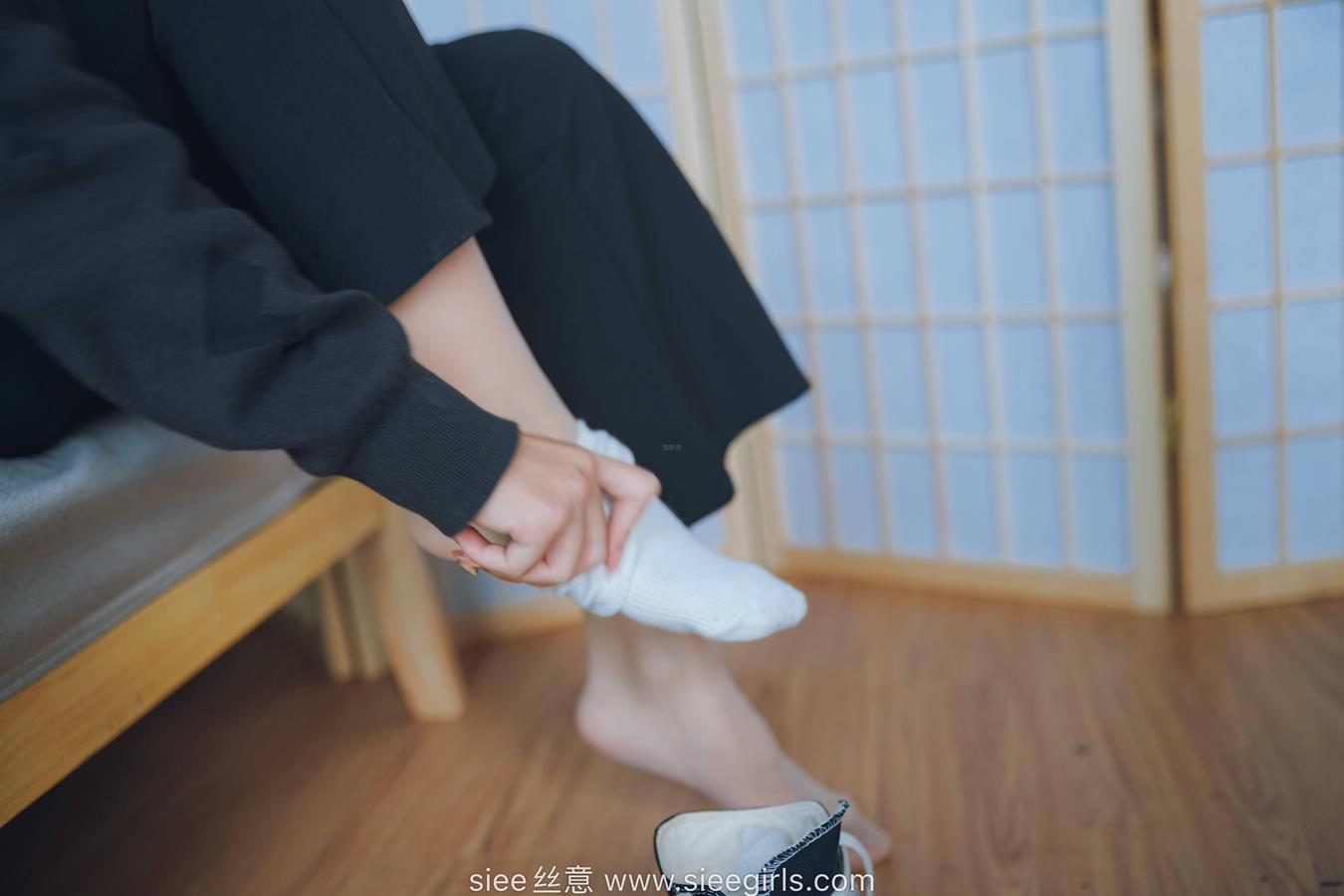 图片[33]-[SIEE丝意]NO.475 新人岚岚 帆布鞋[91P] – 速更版-美库