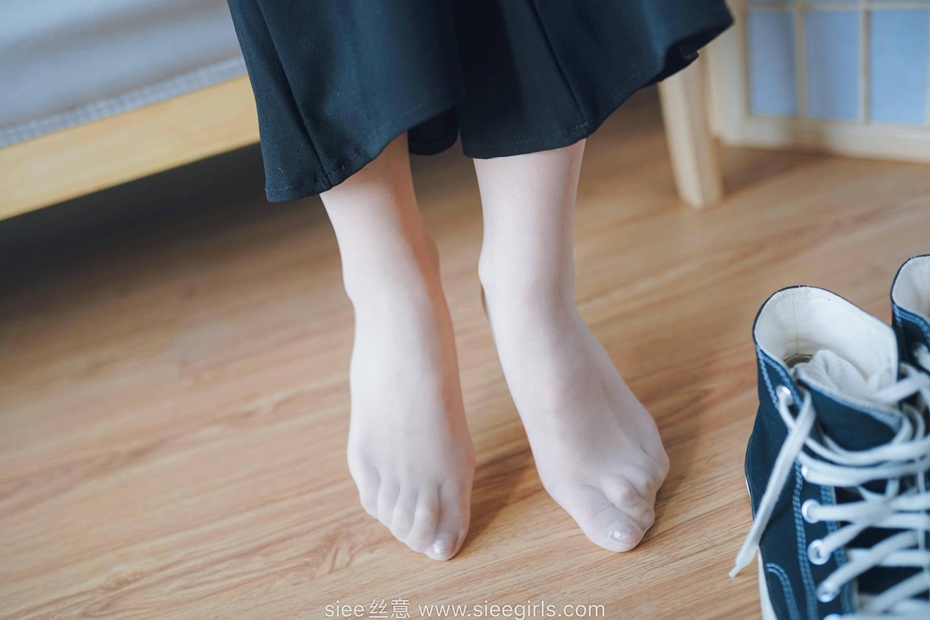 图片[39]-[SIEE丝意]NO.475 新人岚岚 帆布鞋[91P] – 速更版-美库