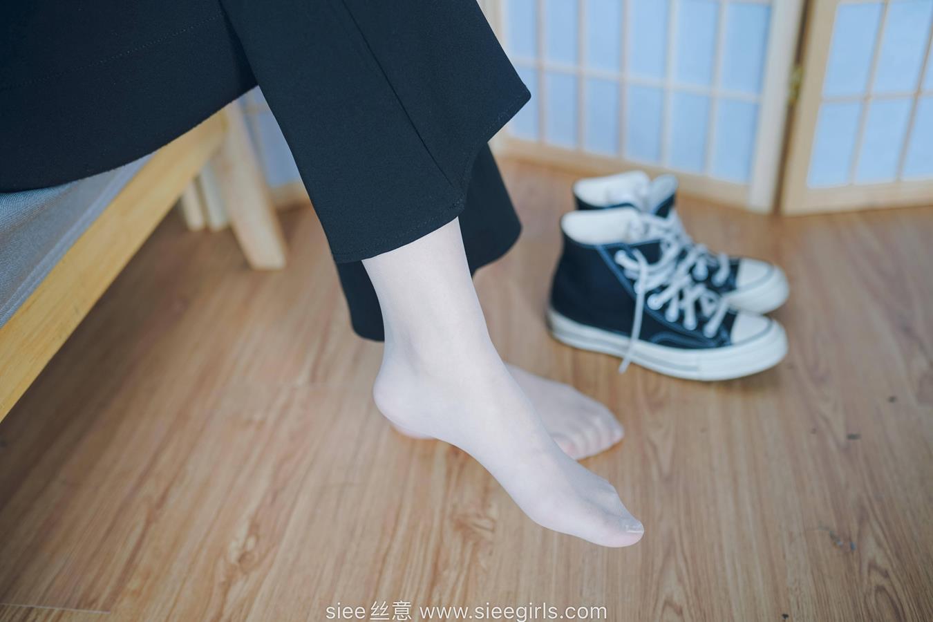 图片[40]-[SIEE丝意]NO.475 新人岚岚 帆布鞋[91P] – 速更版-美库